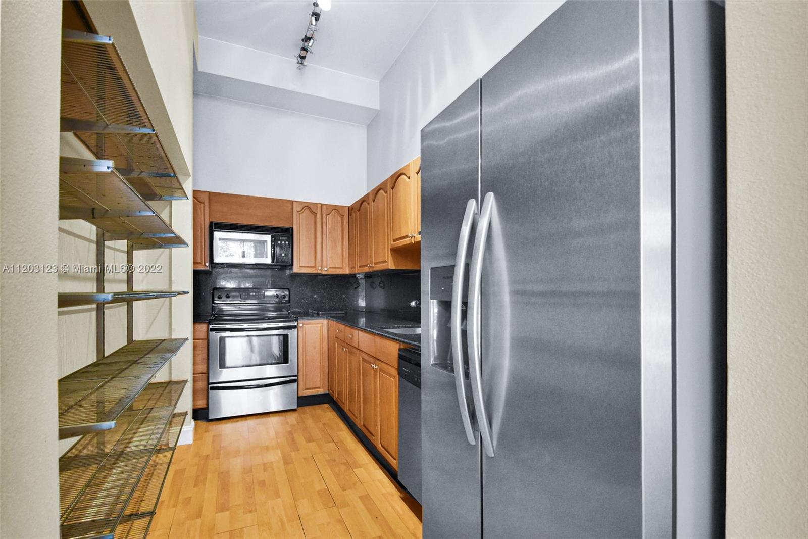 LE POINT CONDO - Residential