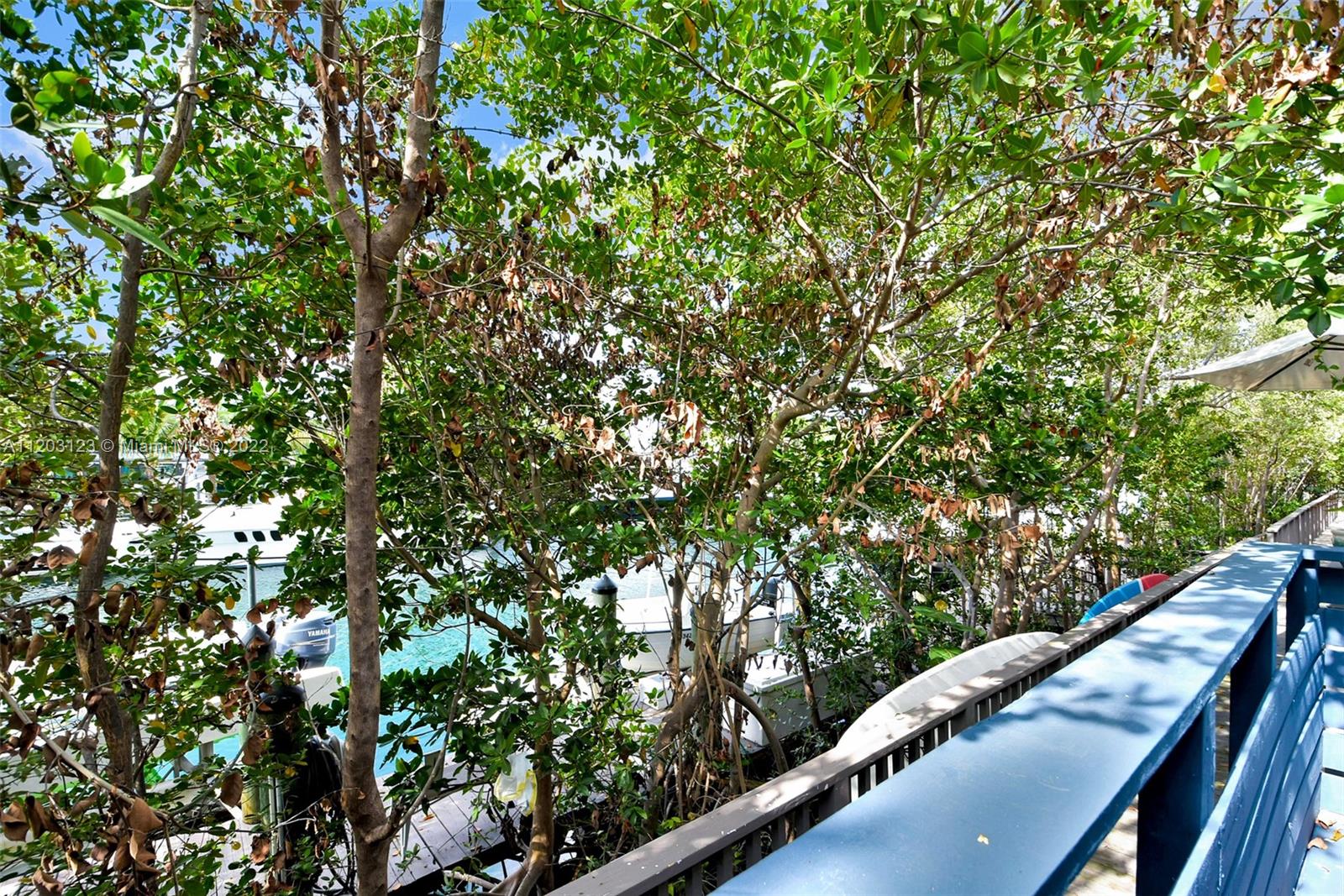LE POINT CONDO - Residential