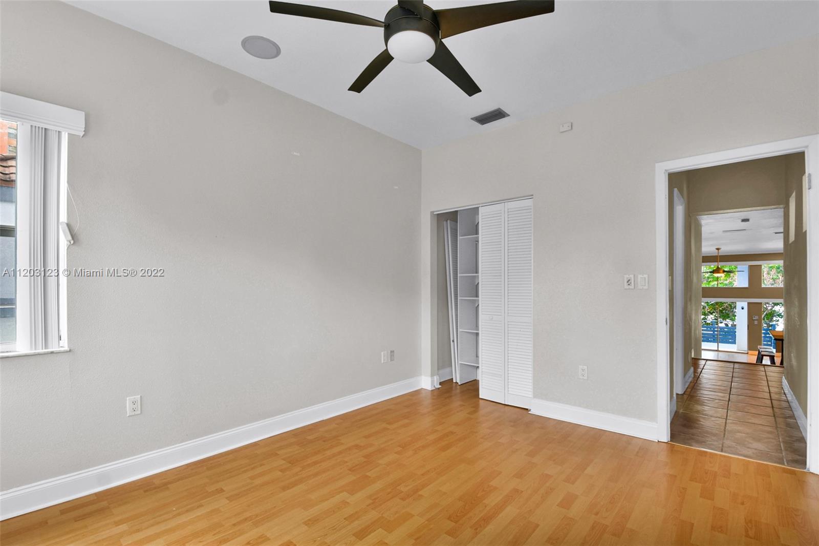 LE POINT CONDO - Residential