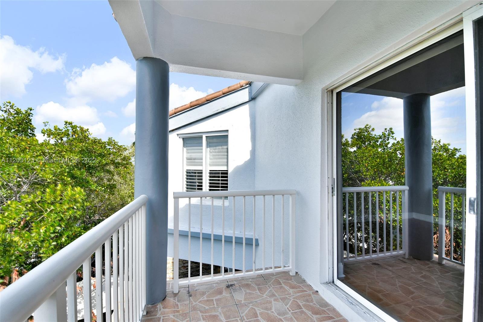 LE POINT CONDO - Residential