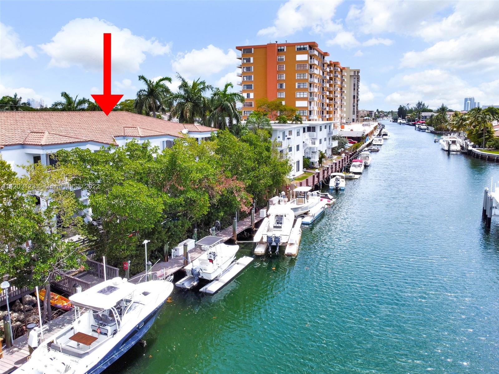 LE POINT CONDO - Residential