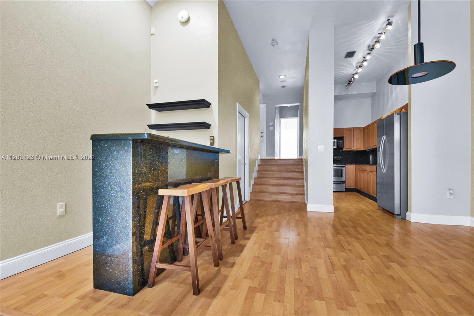 LE POINT CONDO - Residential