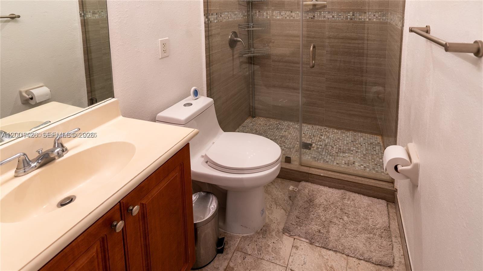 PROMENADE SHORES AT DORAL - Residential