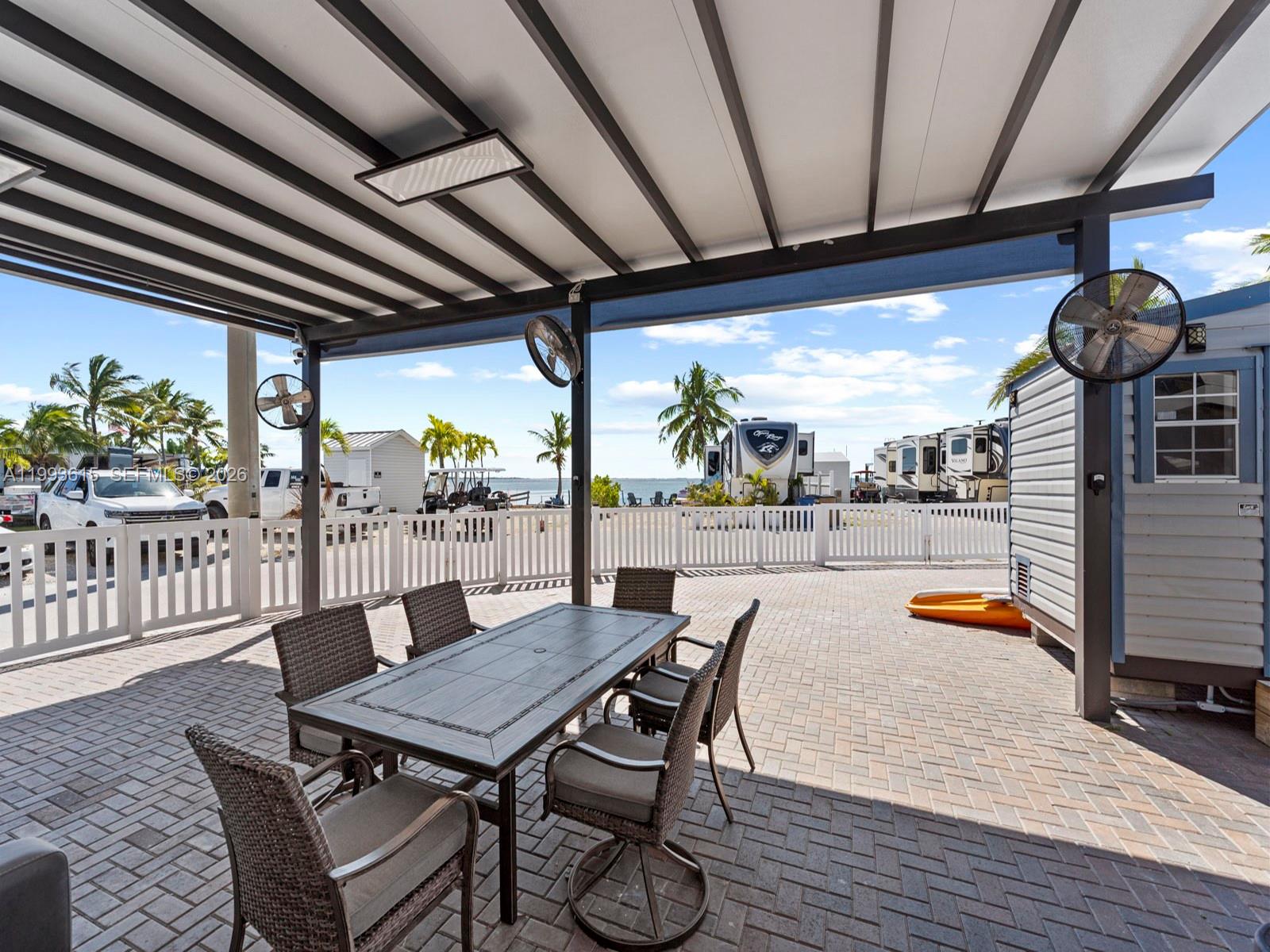 CALUSA CAMPGROUND - Residential