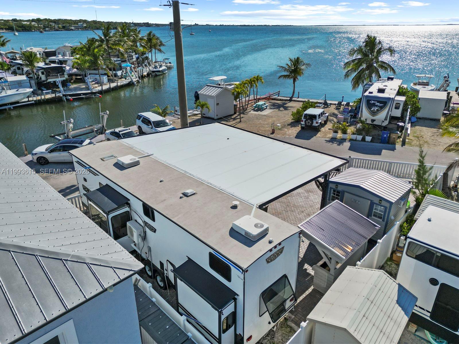 CALUSA CAMPGROUND - Residential