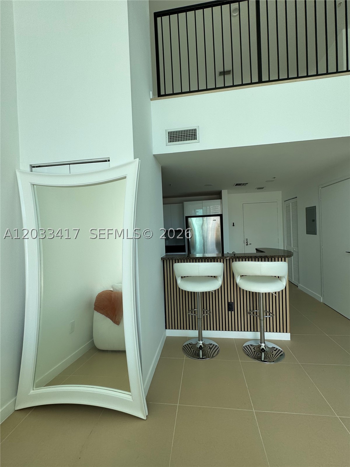 MET 1 CONDO - Residential Lease