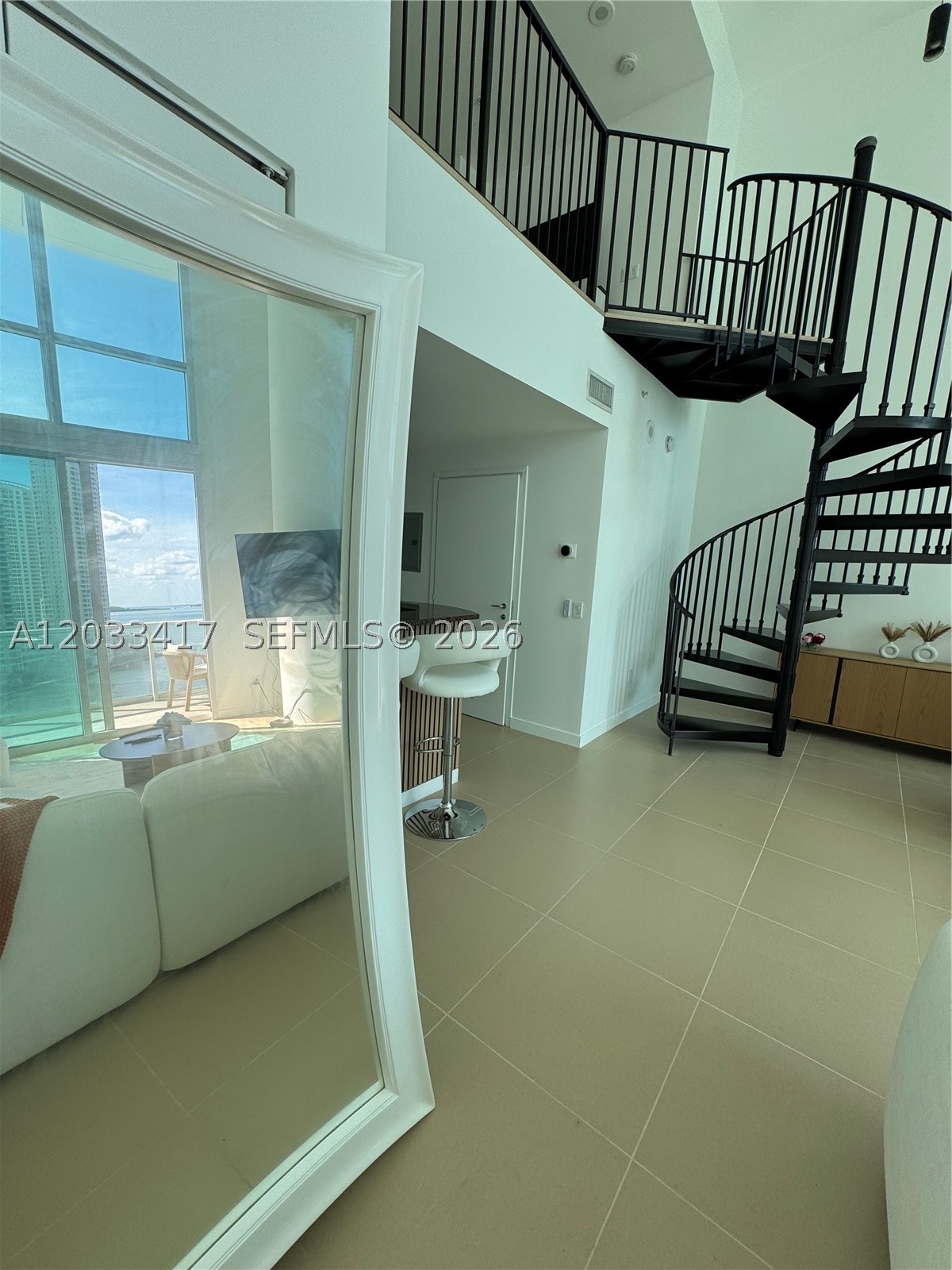 MET 1 CONDO - Residential Lease