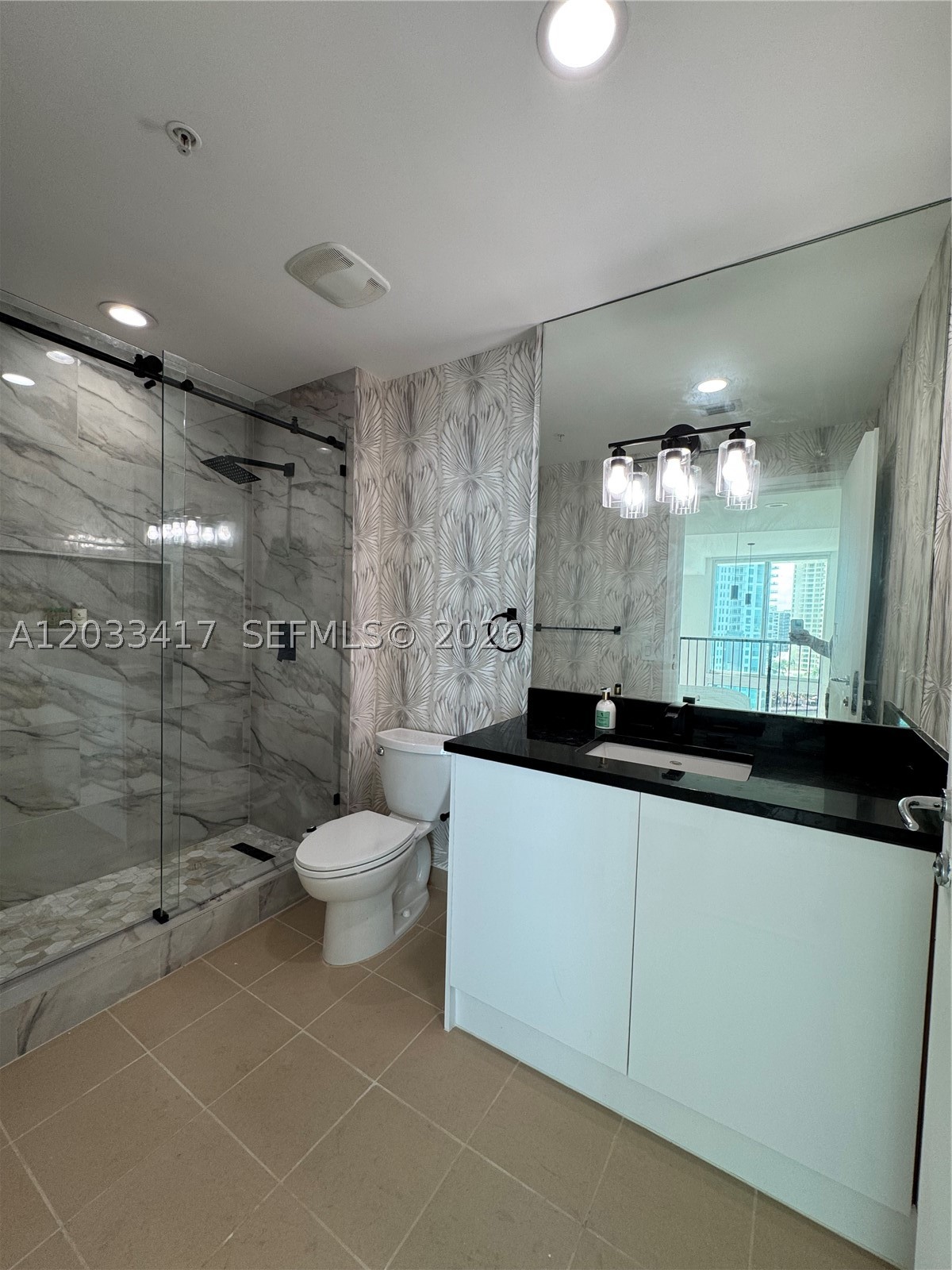 MET 1 CONDO - Residential Lease