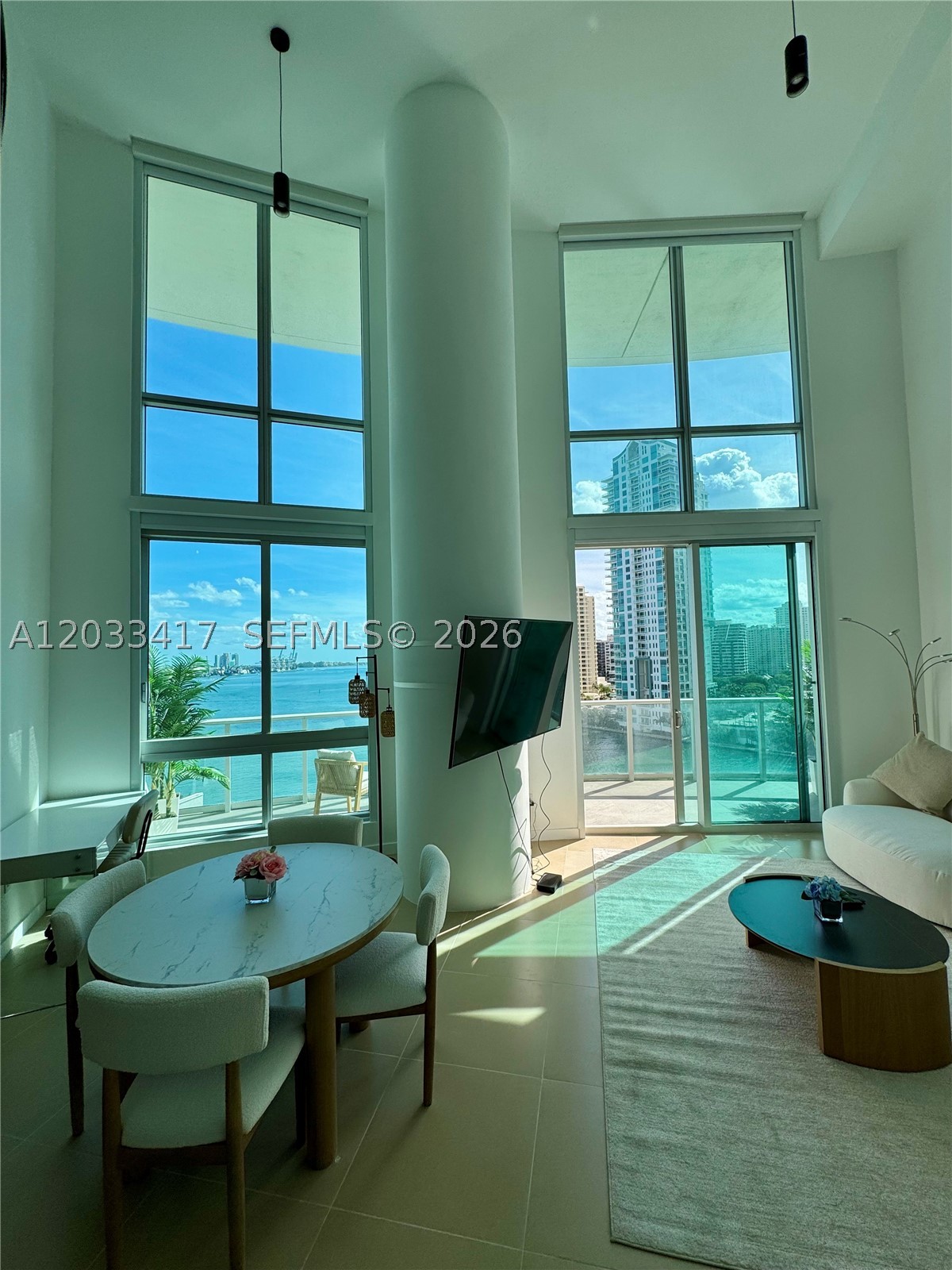 MET 1 CONDO - Residential Lease