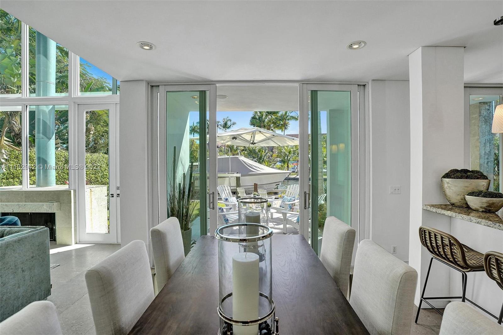 RIVERSIDE ADD AMEN PLAT - Residential