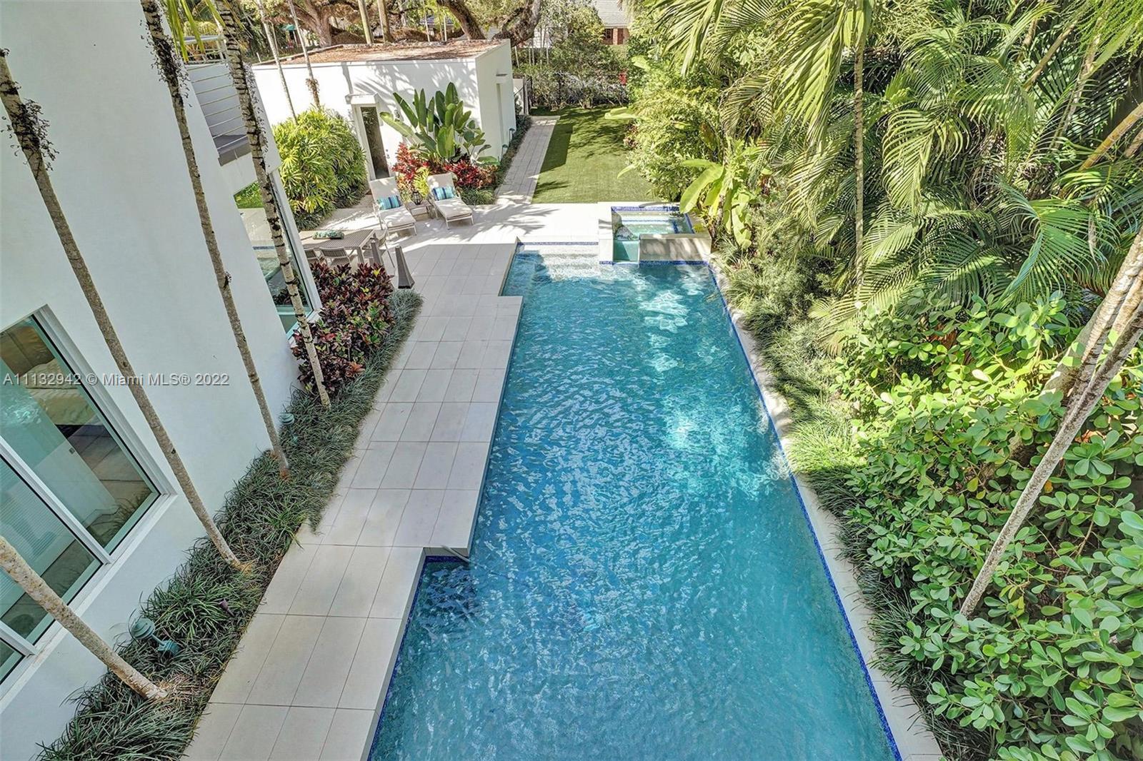 RIVERSIDE ADD AMEN PLAT - Residential
