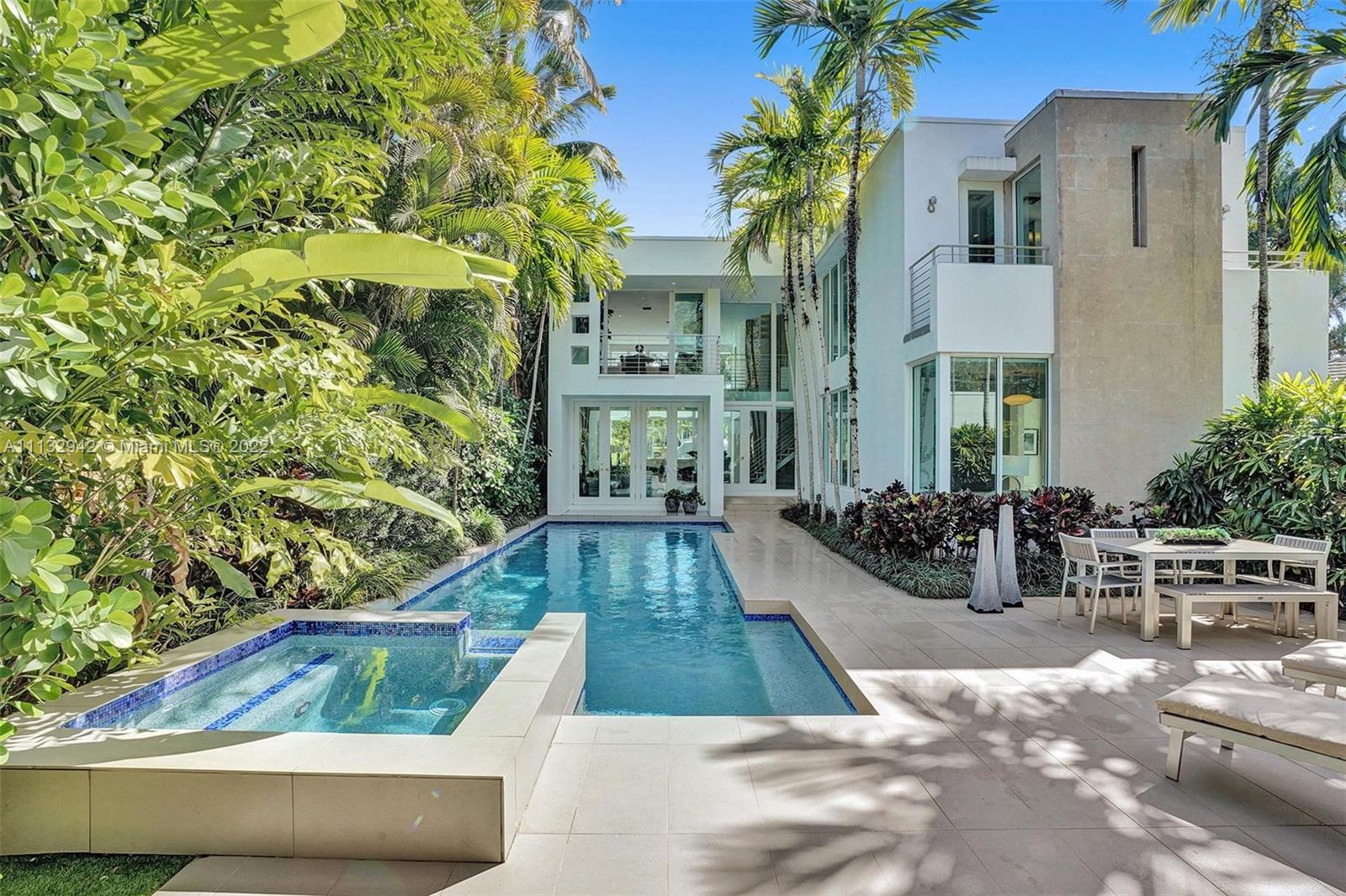 A beautiful and luxurious sanctuary on the New River with direct ocean access and no fixed bridges.  Designed and built by a well-known architect/designer as his personal residence, this modern home features 3 bedrooms with an upstairs owner's suite comprised of a spacious bedroom with balcony overlooking the water; yoga/ meditation room; spa-like bath with double shower and Jacuzzi tub; separate office with views of the pool and River; and morning kitchen.  The lower level is an entertainer's dream with dining and living rooms that feature full height glass French and sliding doors that open to the pool and River-side patio.  Situated on a heavily treed and landscaped site, this home offers privacy and outside views from every angle.