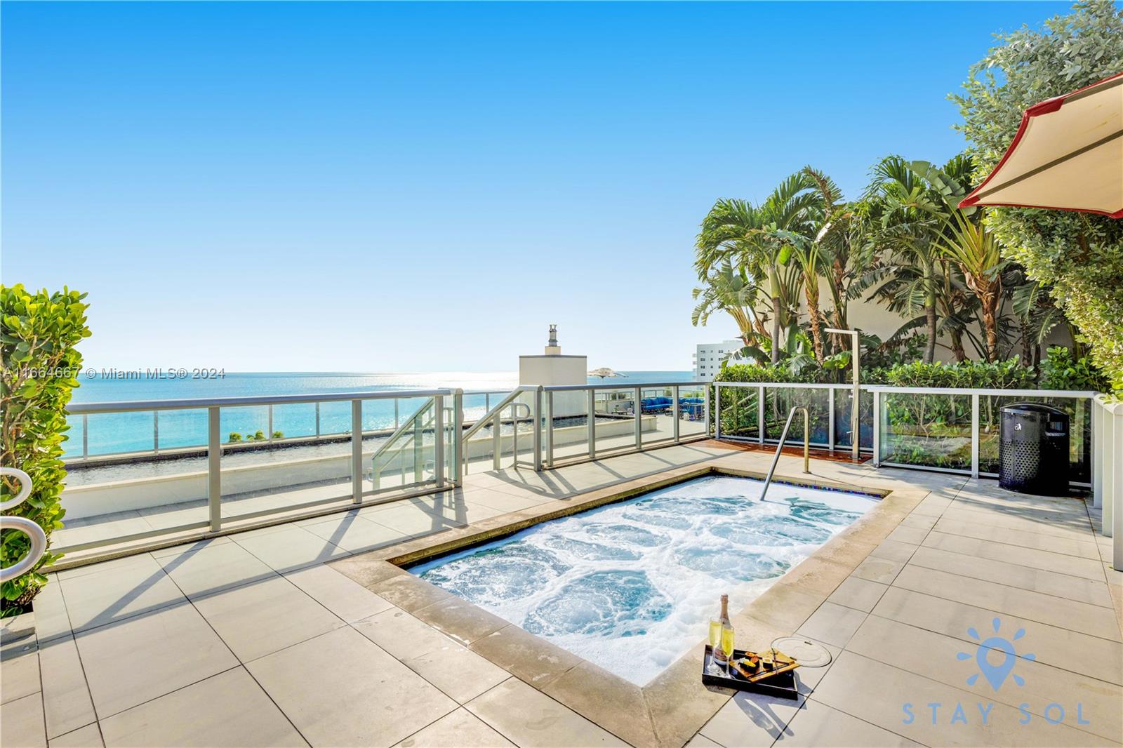 COSTA HOLLYWOOD CONDO - Residential