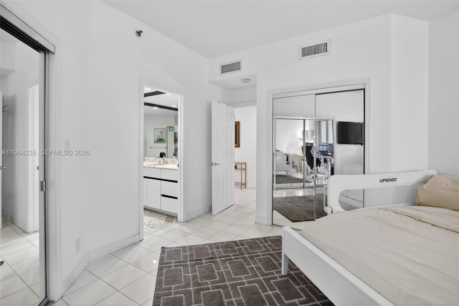 WILLIAMS ISLAND - Residential