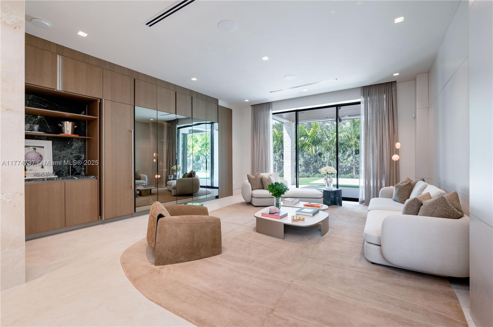 COCONUT PALM ESTATES - Residential