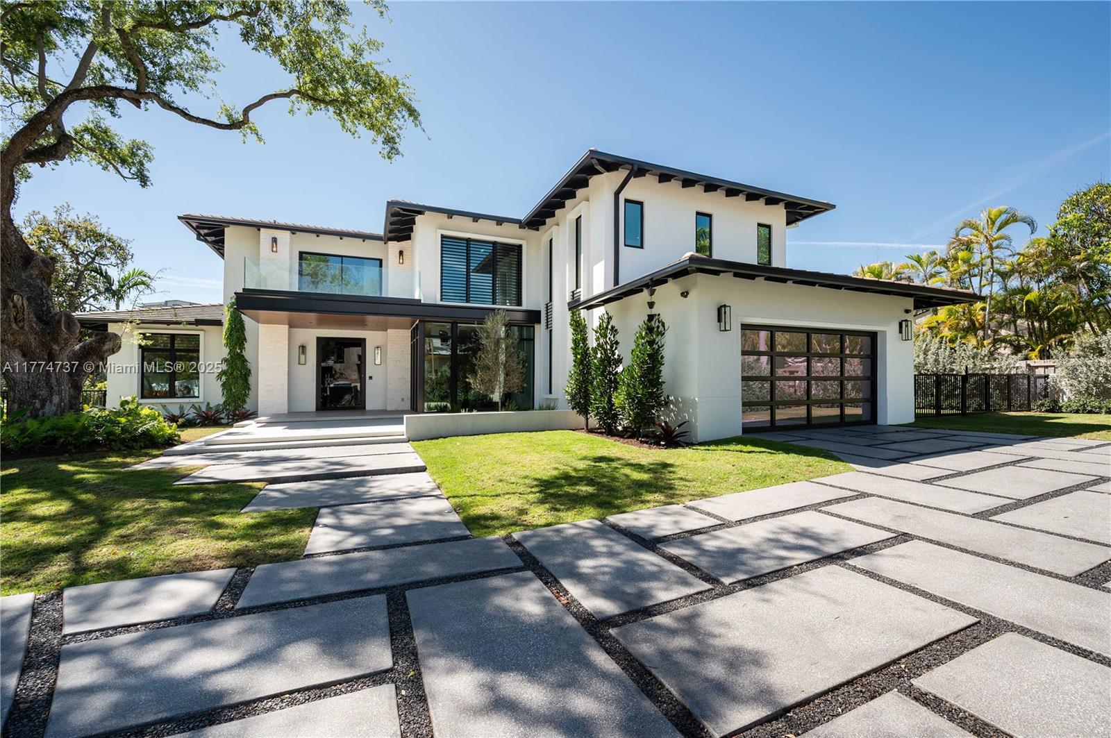 COCONUT PALM ESTATES - Residential