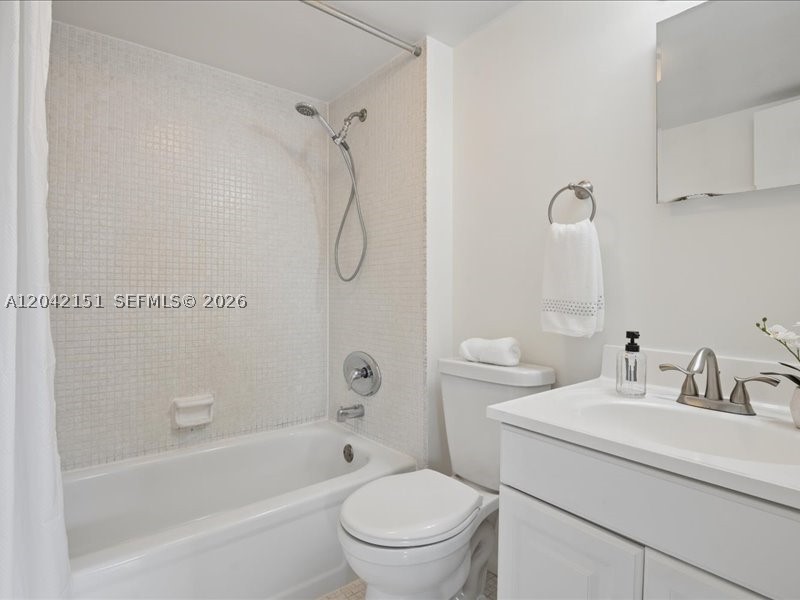 ROYAL PARK CONDO - Residential