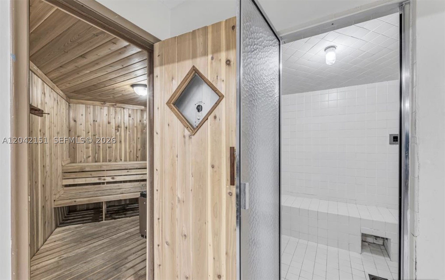 ROYAL PARK CONDO - Residential
