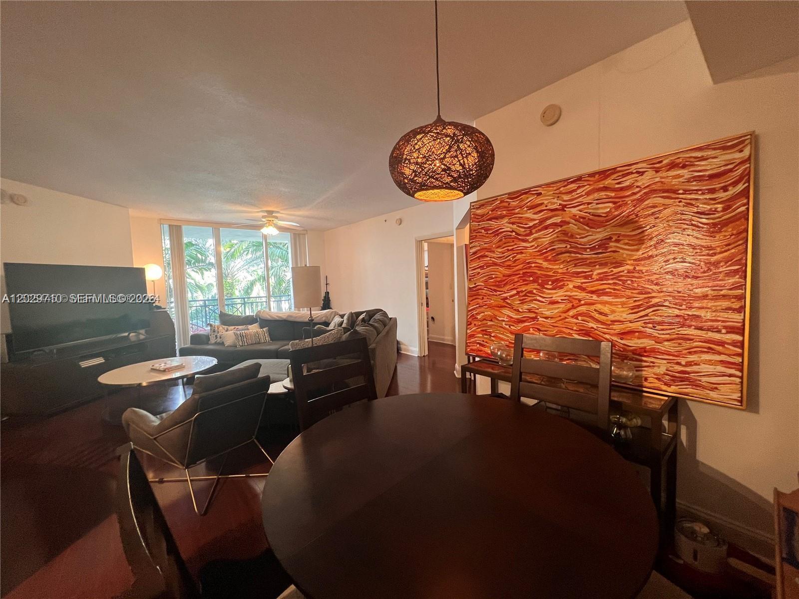 VERANDA CONDOMINIUM - Residential