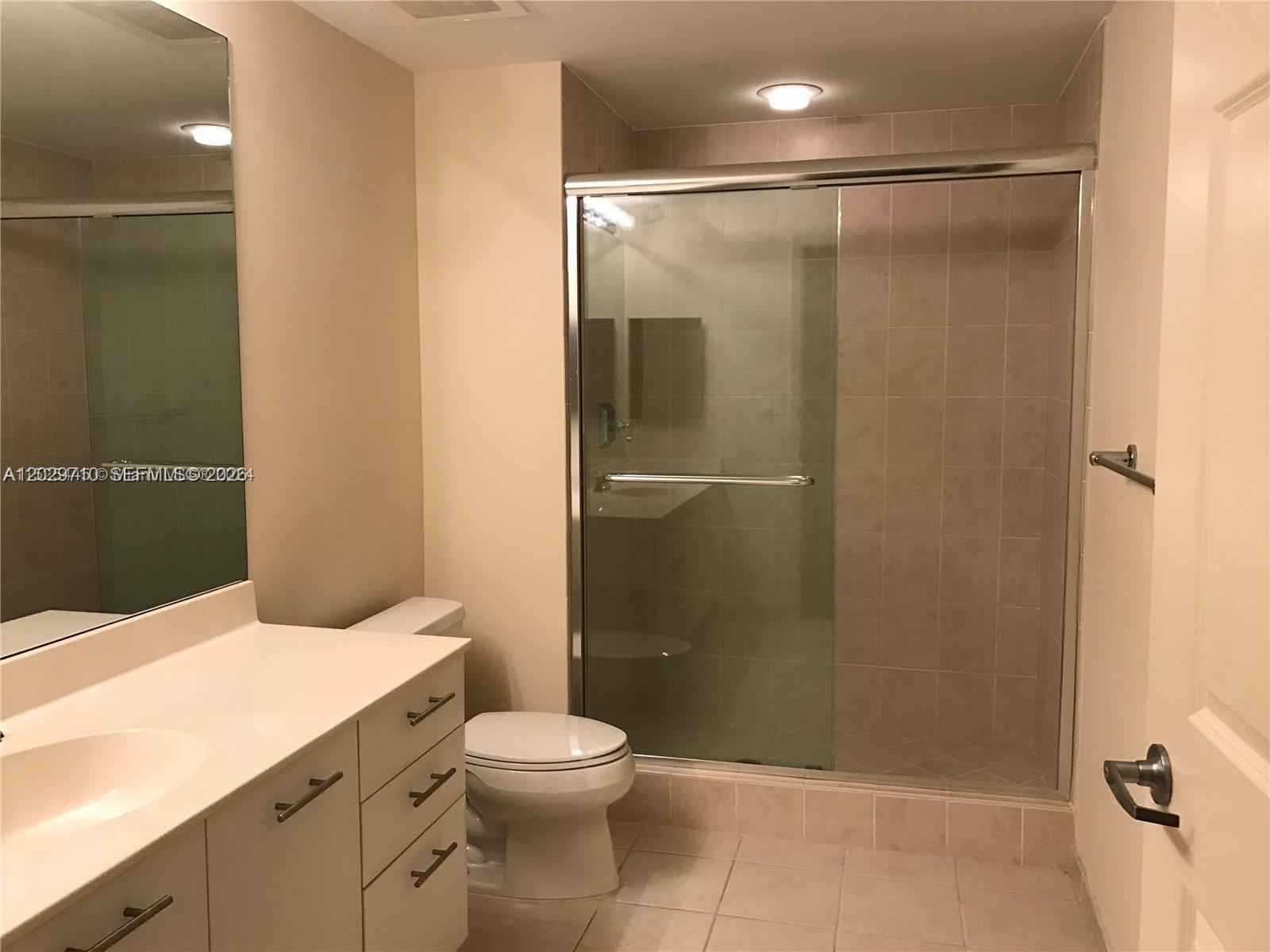 VERANDA CONDOMINIUM - Residential