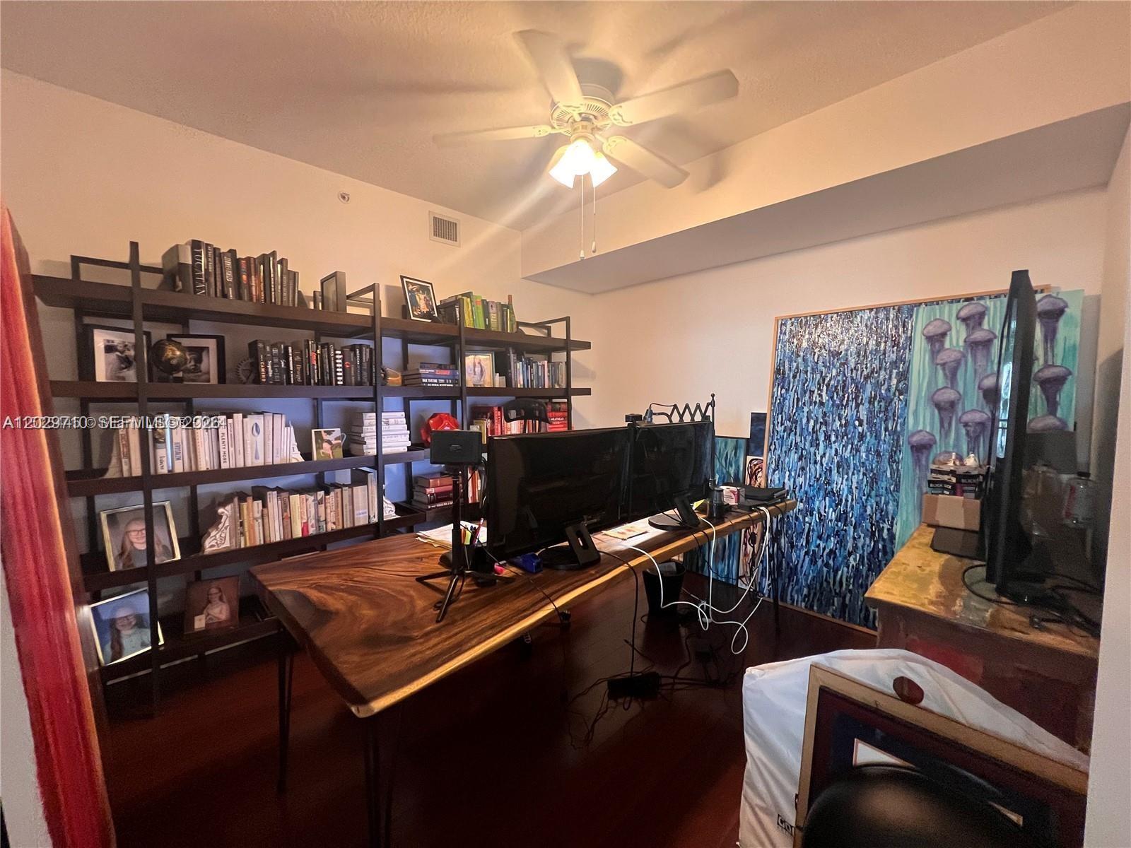 VERANDA CONDOMINIUM - Residential