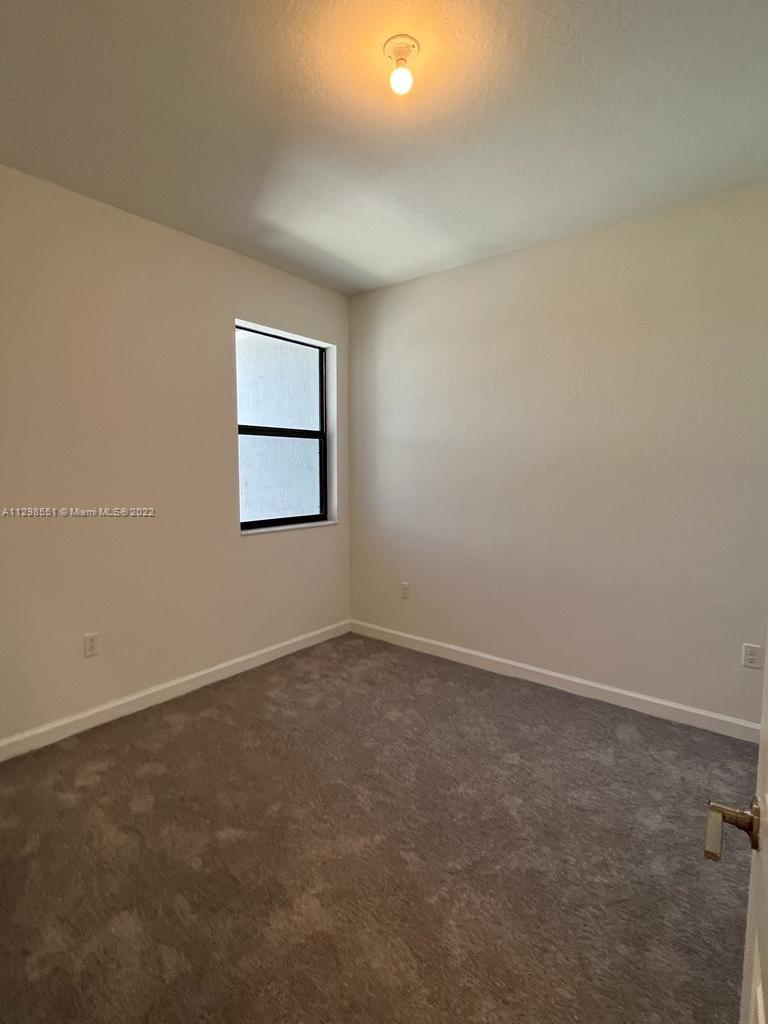 PINE VISTA - Residential Lease