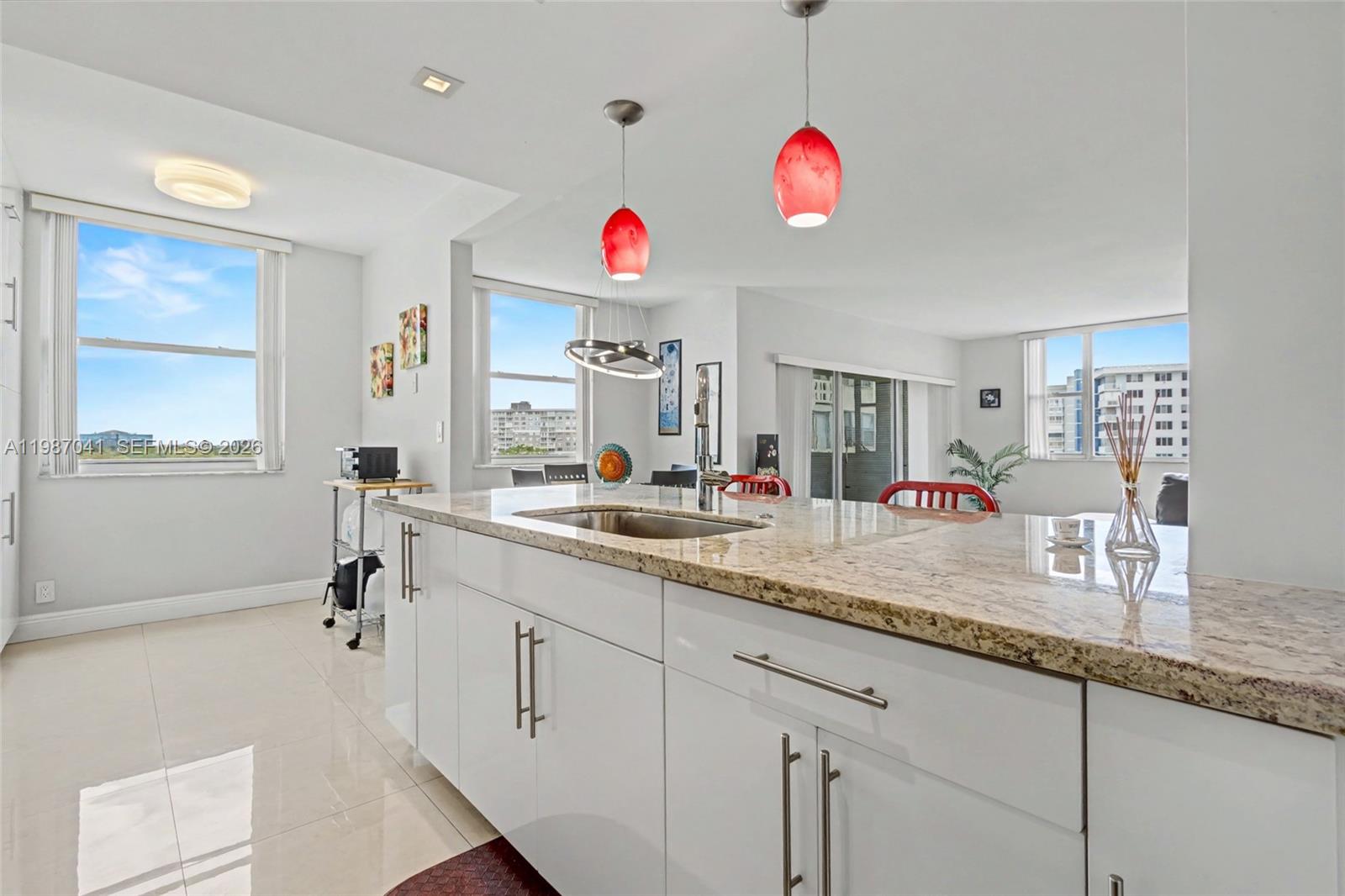 HILLCREST EAST NO 23 COND - Residential