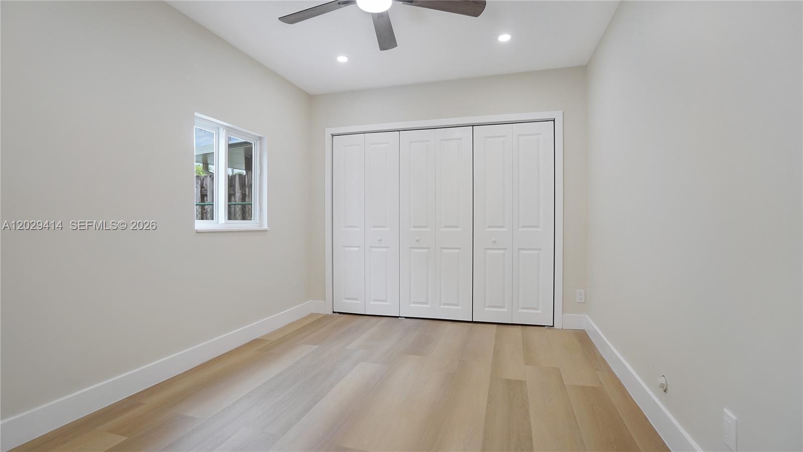 SPRINGTREE LAKES - Residential