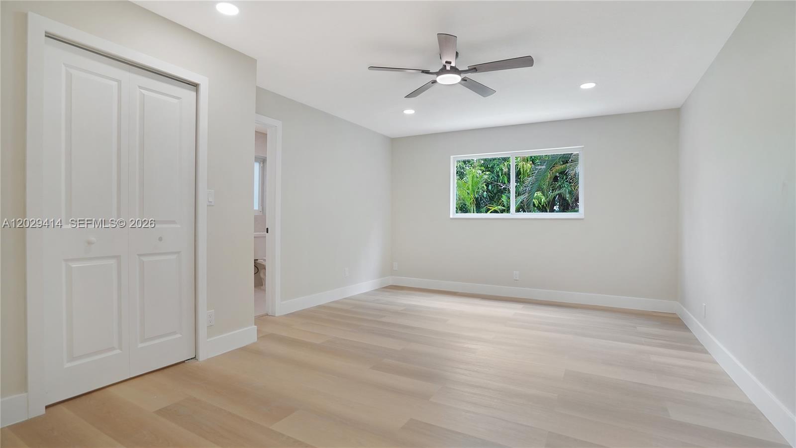 SPRINGTREE LAKES - Residential