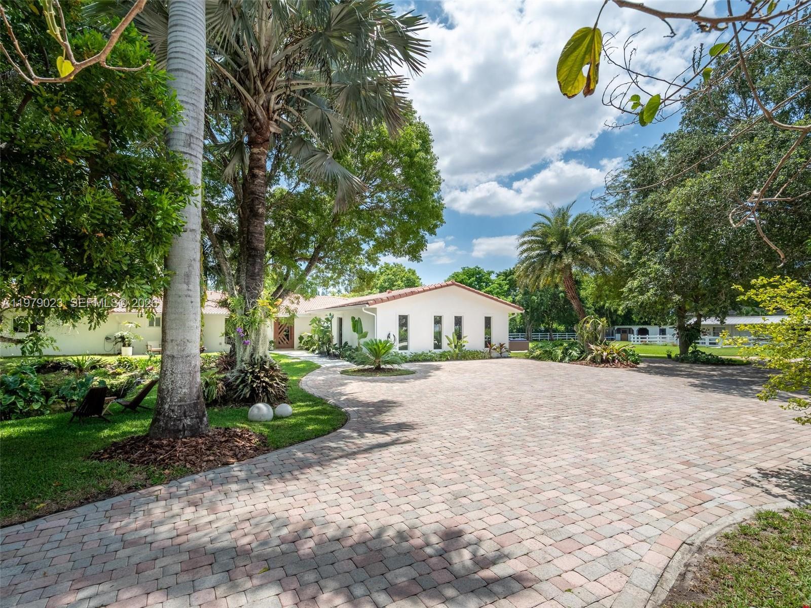 ROLLING OAKS ESTATES - Residential