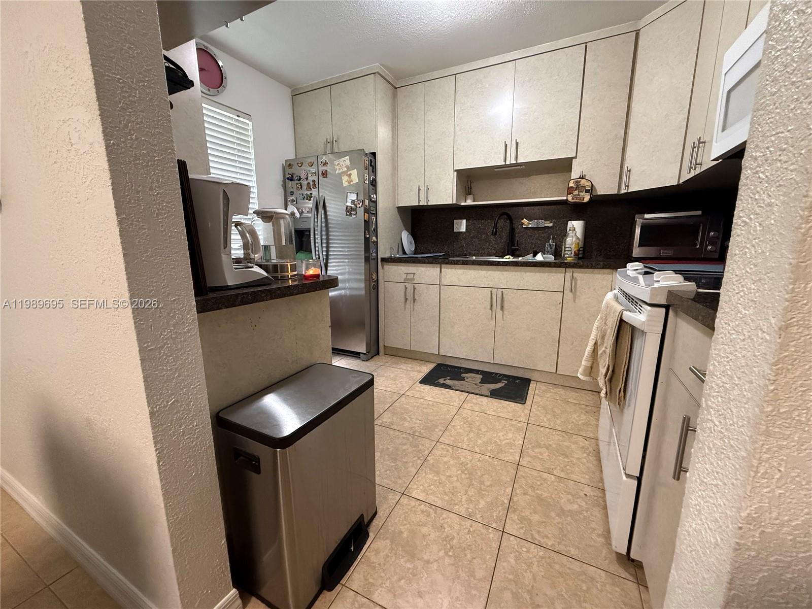 NOVA VILLAS CONDOMINIUM 3 - Residential