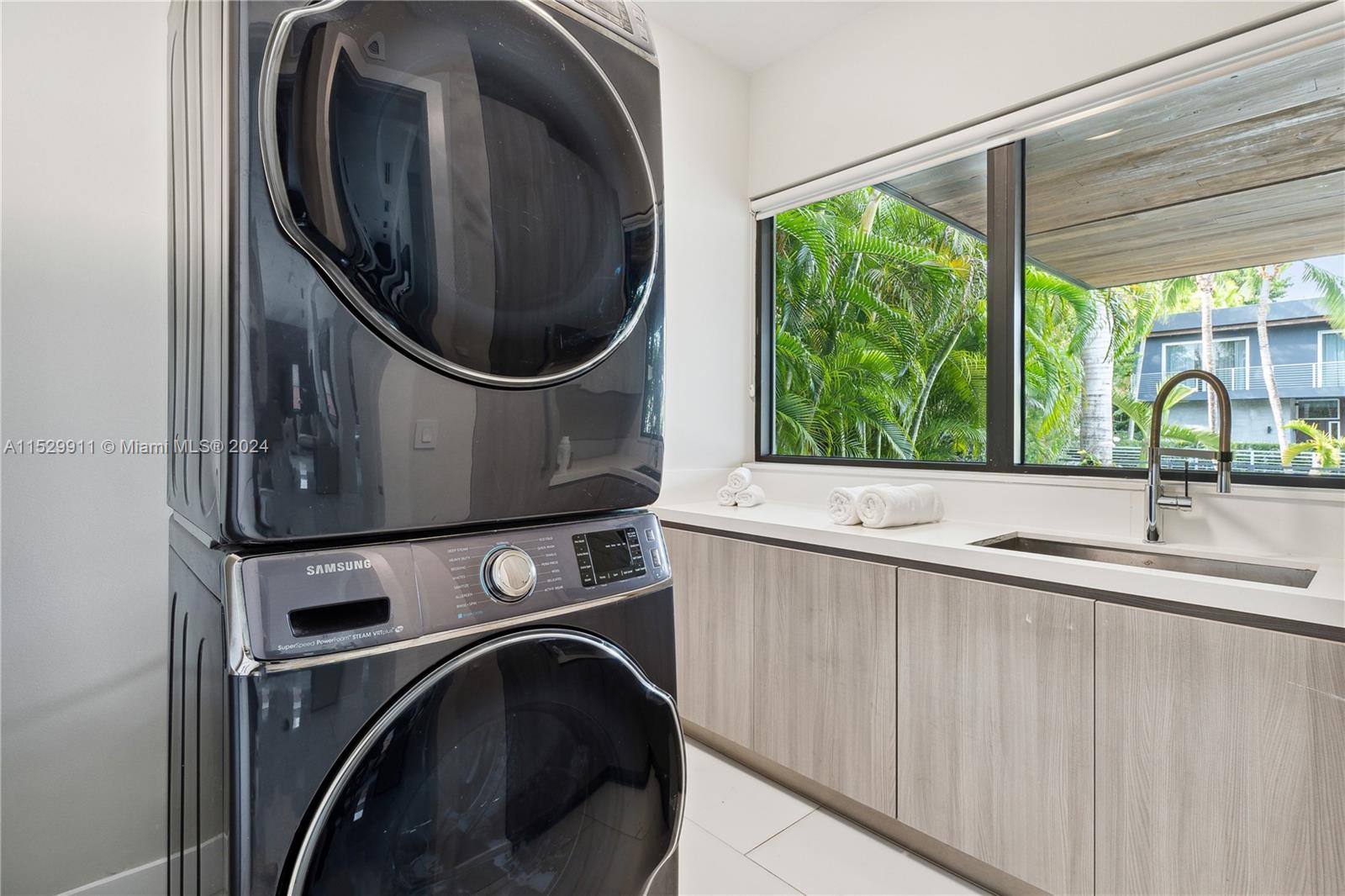 WOODRIDGE SUB - Residential