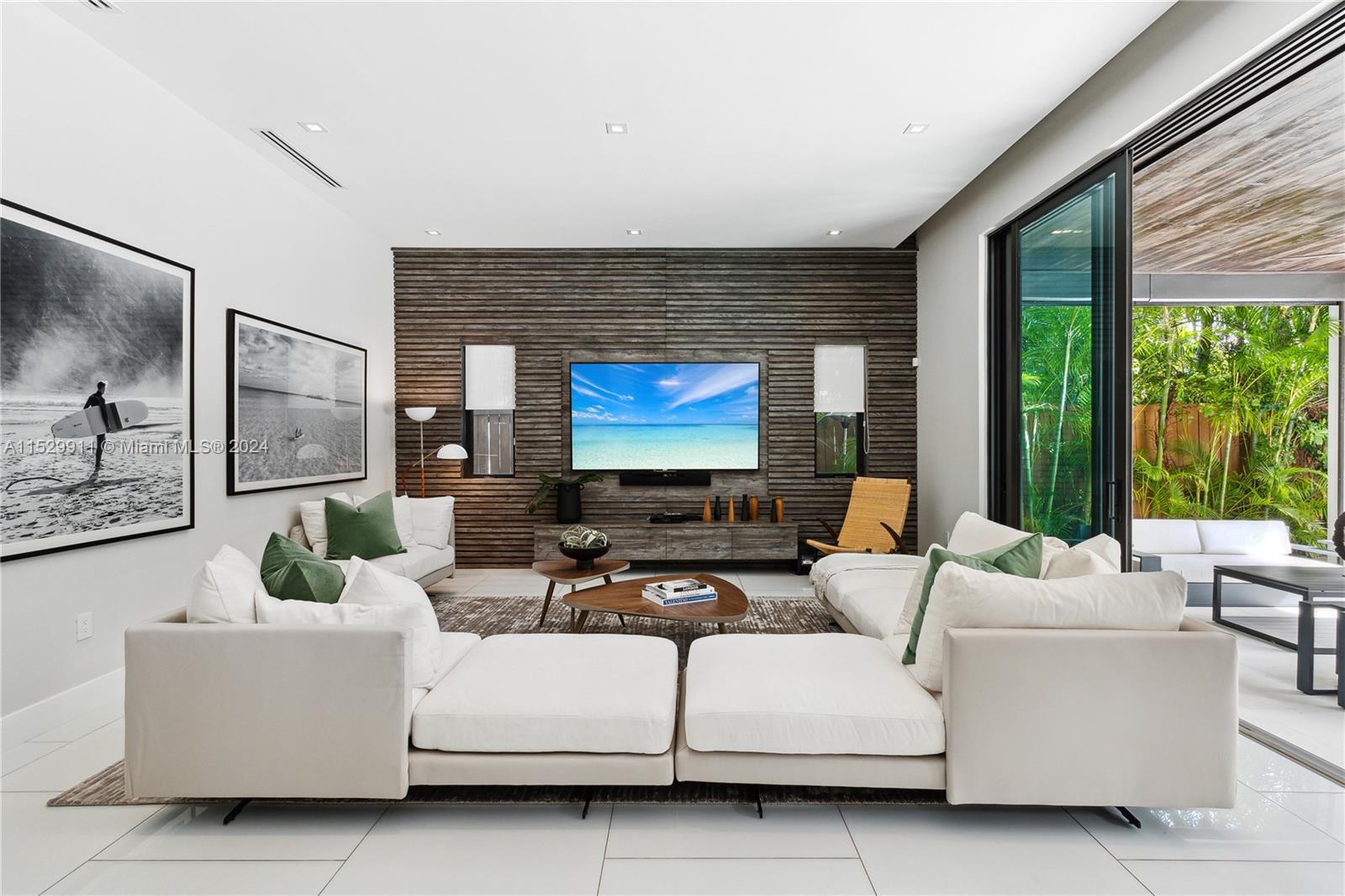 WOODRIDGE SUB - Residential