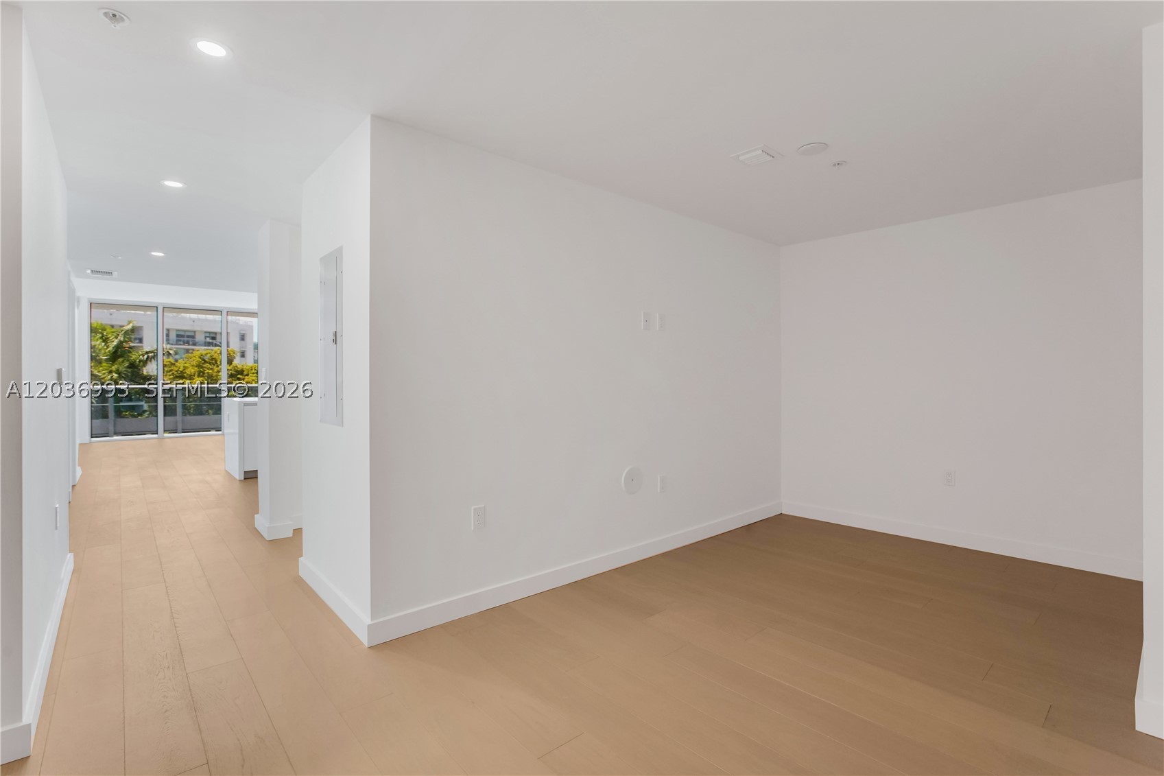 LA BAIA BAY HARBOR ISLAND - Residential Lease