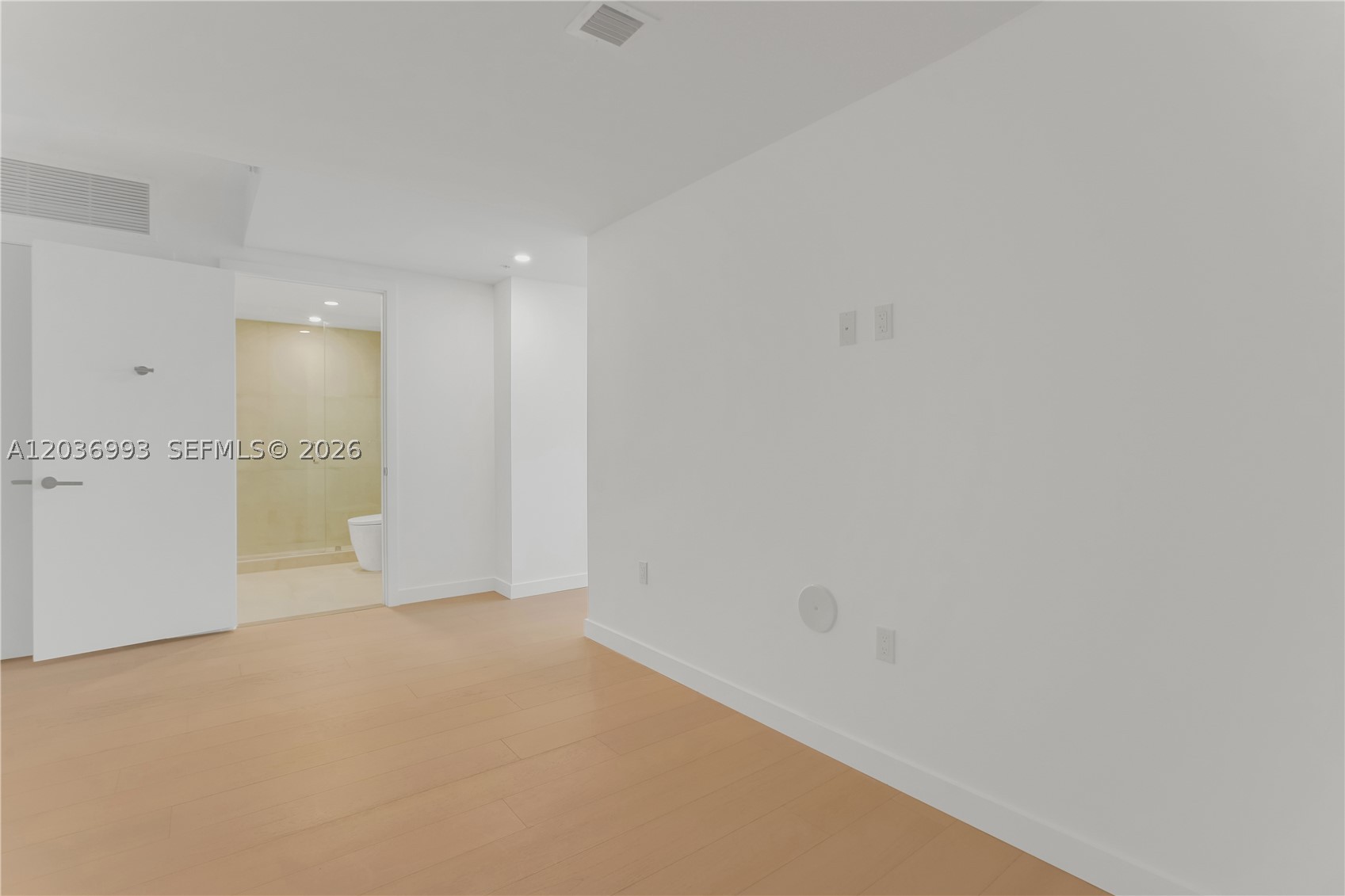 LA BAIA BAY HARBOR ISLAND - Residential Lease