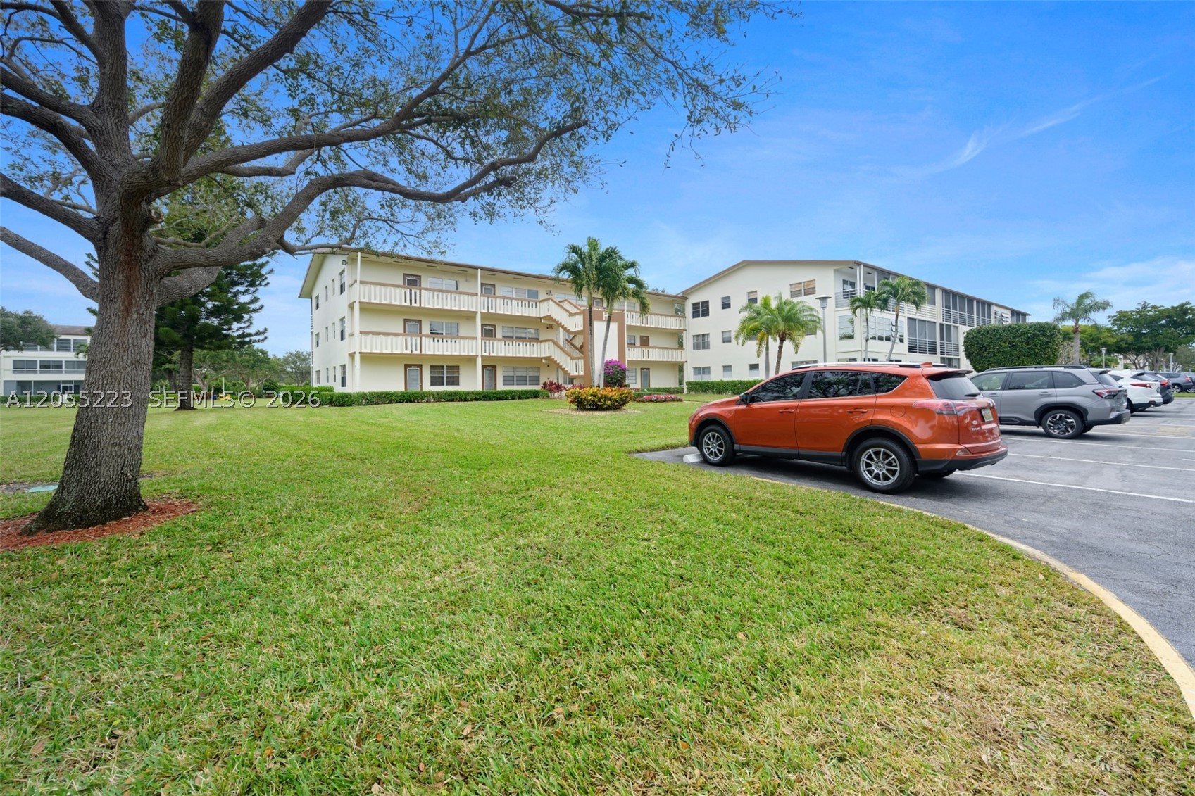 MANSFIELD AT CENTURY VILL - Residential Lease