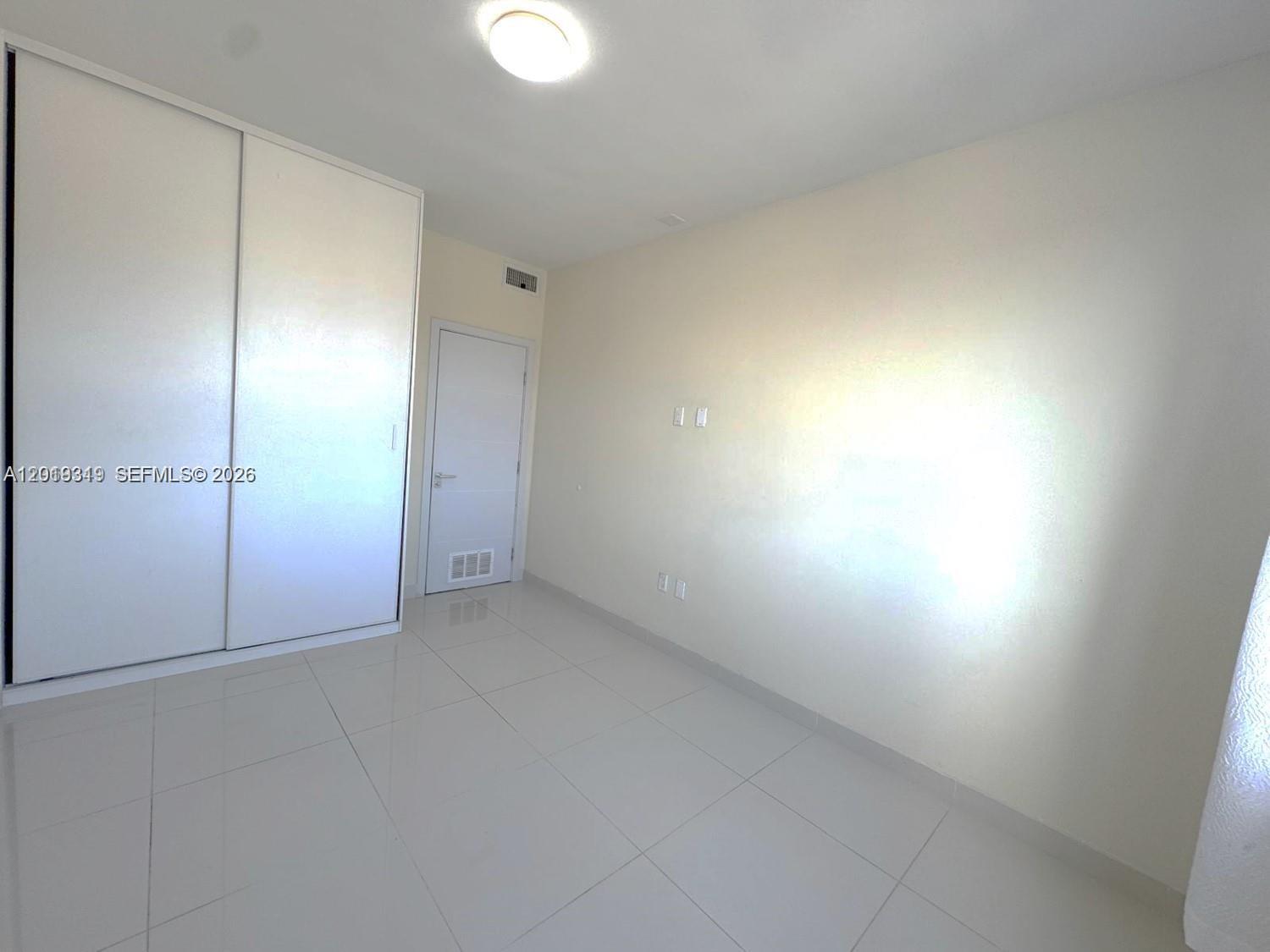 VITTORIA GARDENS - Residential