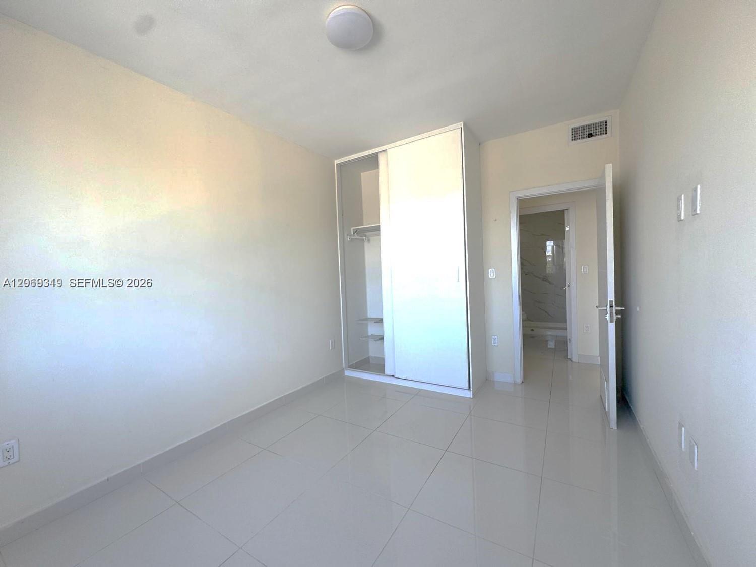 VITTORIA GARDENS - Residential