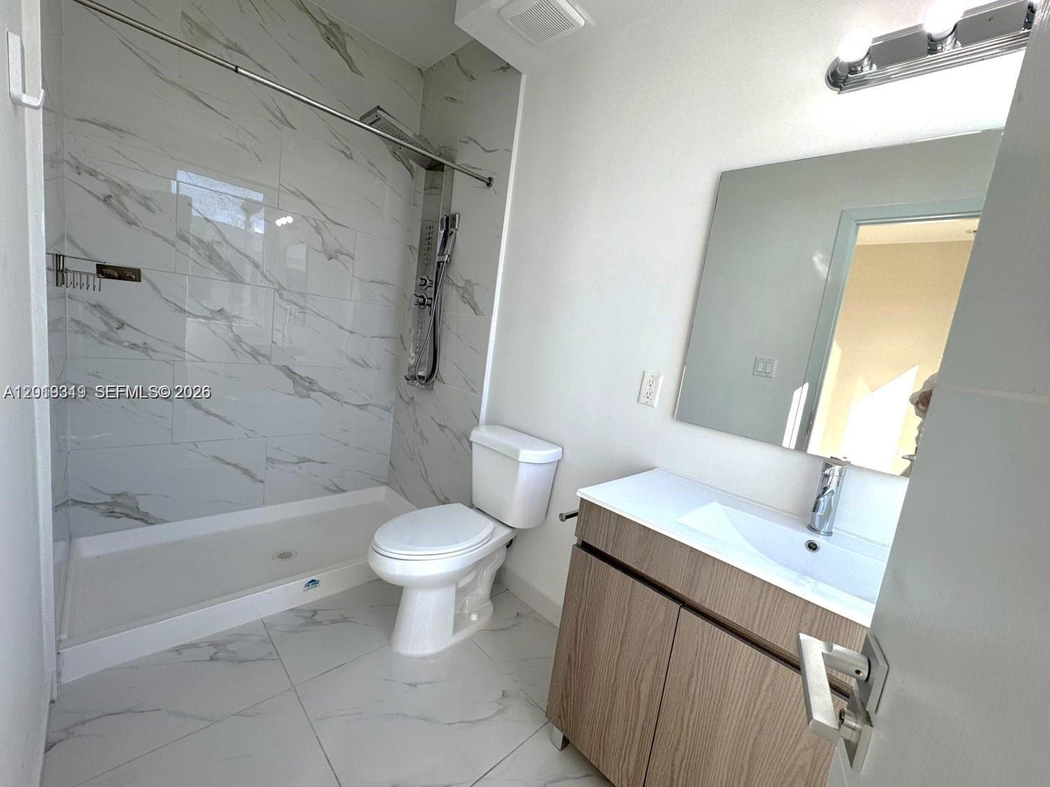 VITTORIA GARDENS - Residential