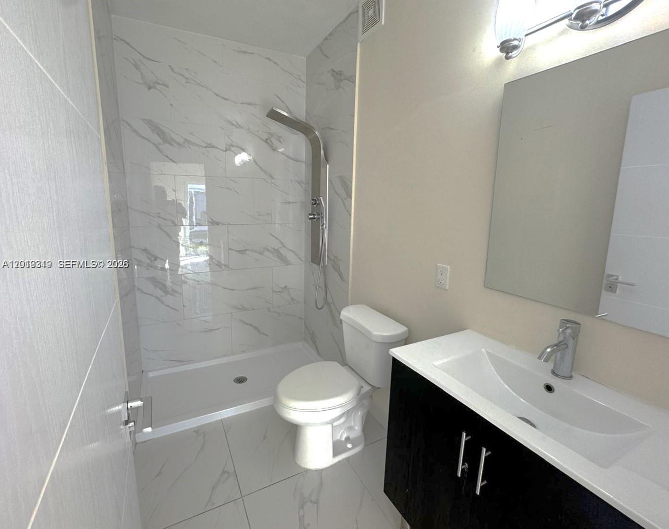 VITTORIA GARDENS - Residential