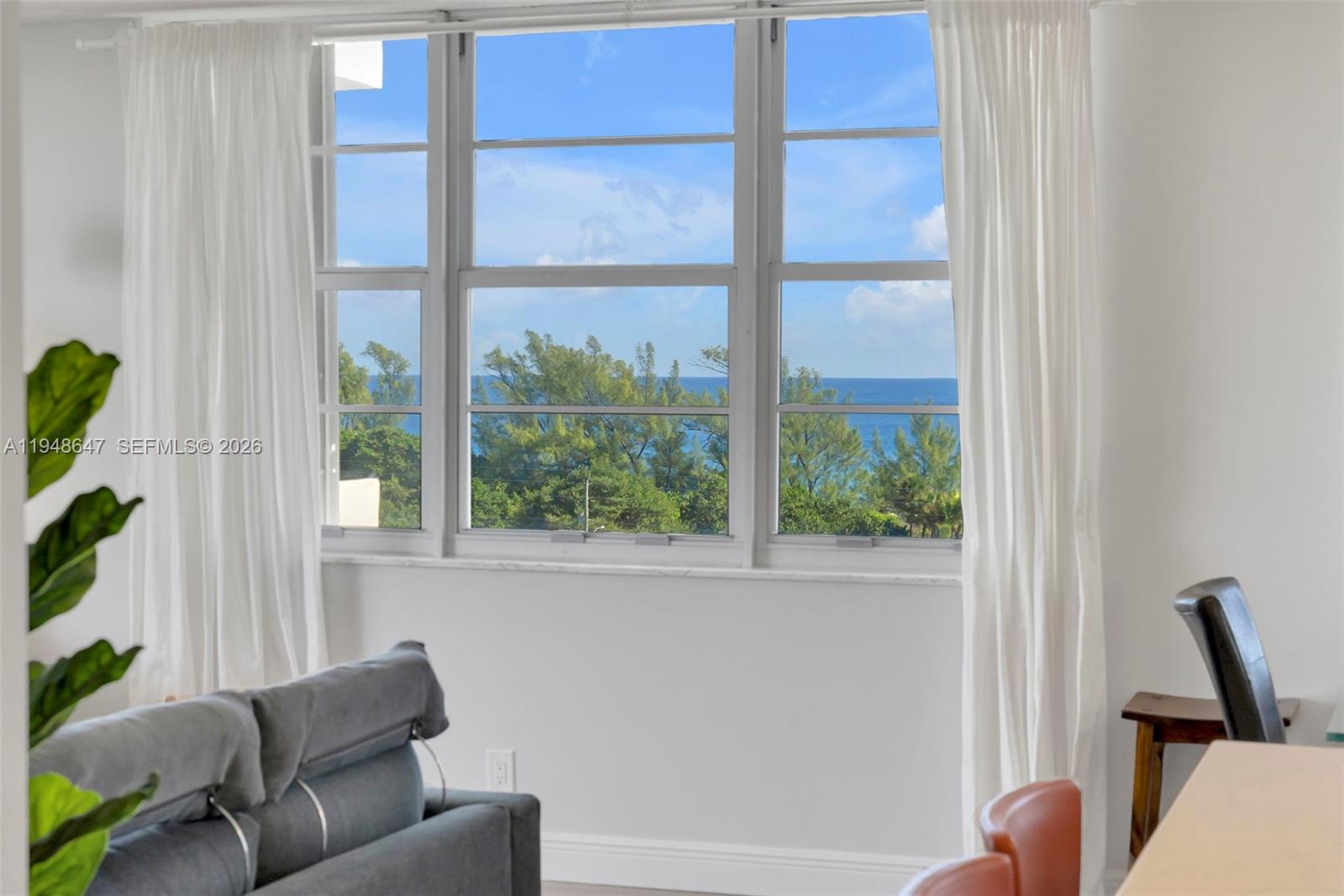 BOCA TOWERS CONDO PORTION - Residential