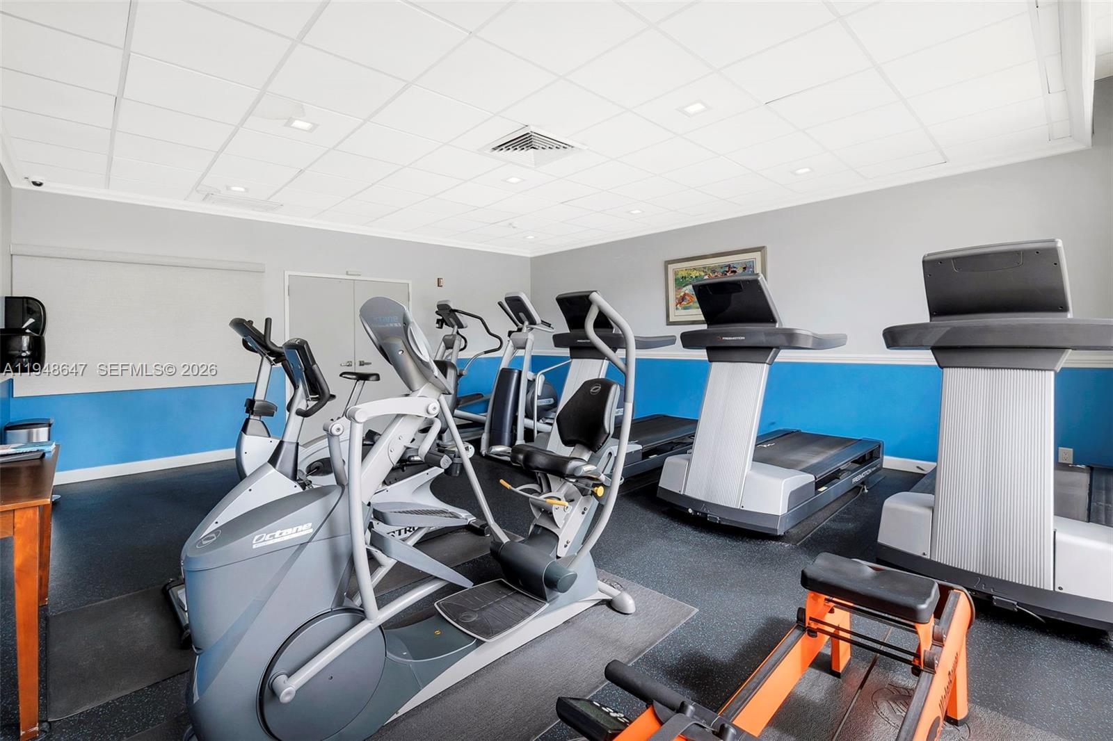 BOCA TOWERS CONDO PORTION - Residential