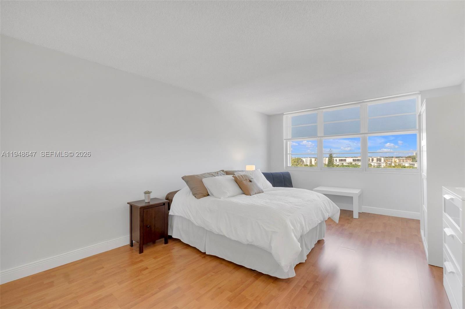 BOCA TOWERS CONDO PORTION - Residential