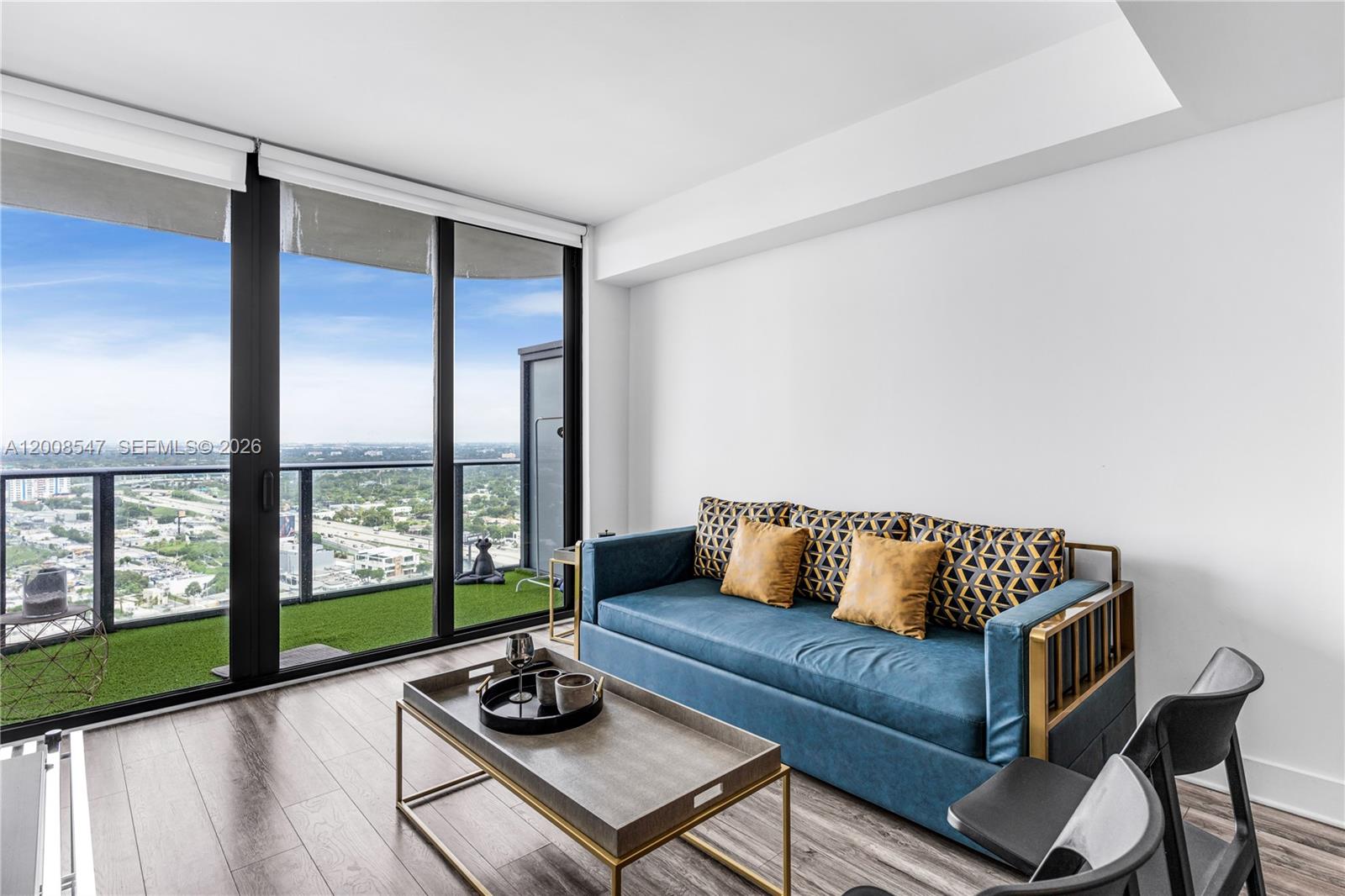 3401 MIDTOWN CONDO - Residential