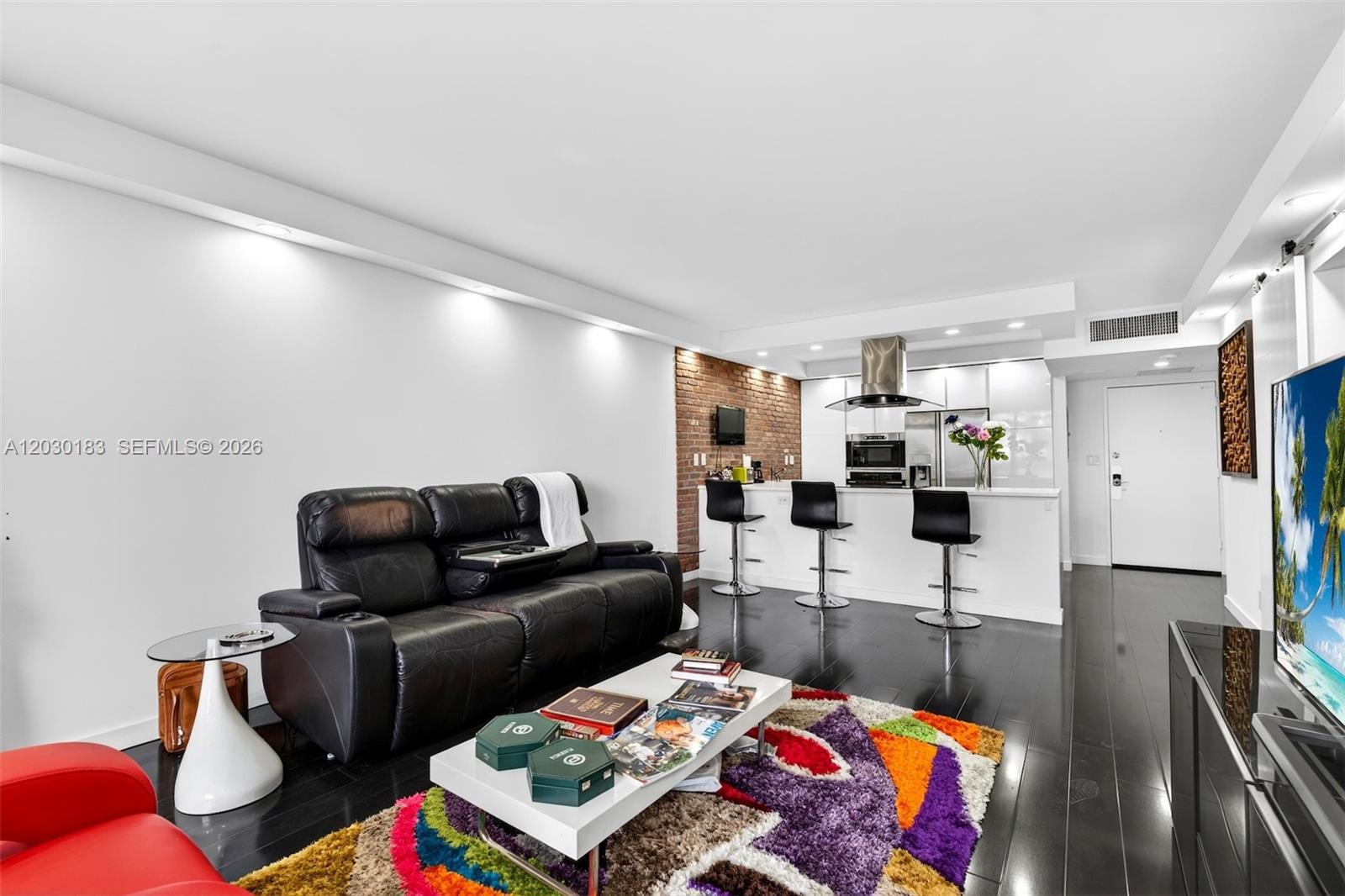 OLYMPUS CONDO PHASE - Residential Lease