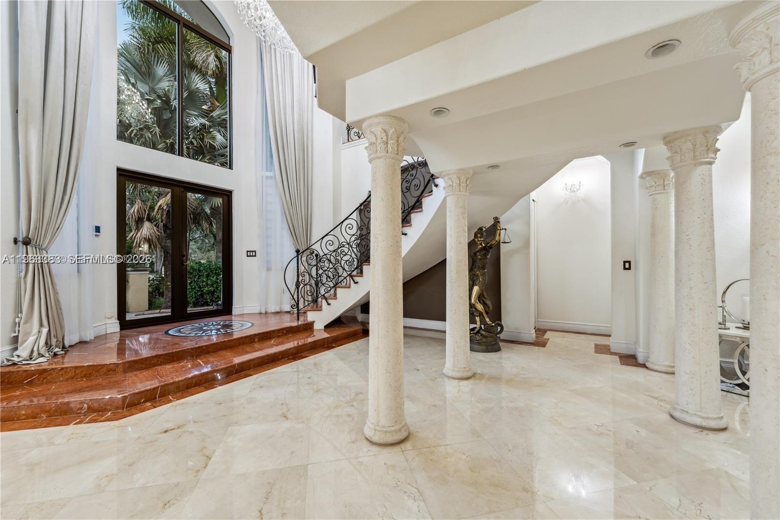 6TH ADDN TO ROYAL OAKS - Residential
