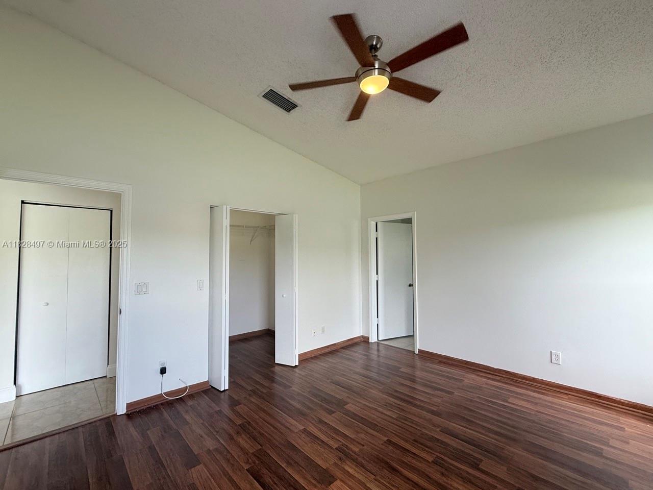 CENTEX-REPLAT OF A PORTIO - Residential Lease