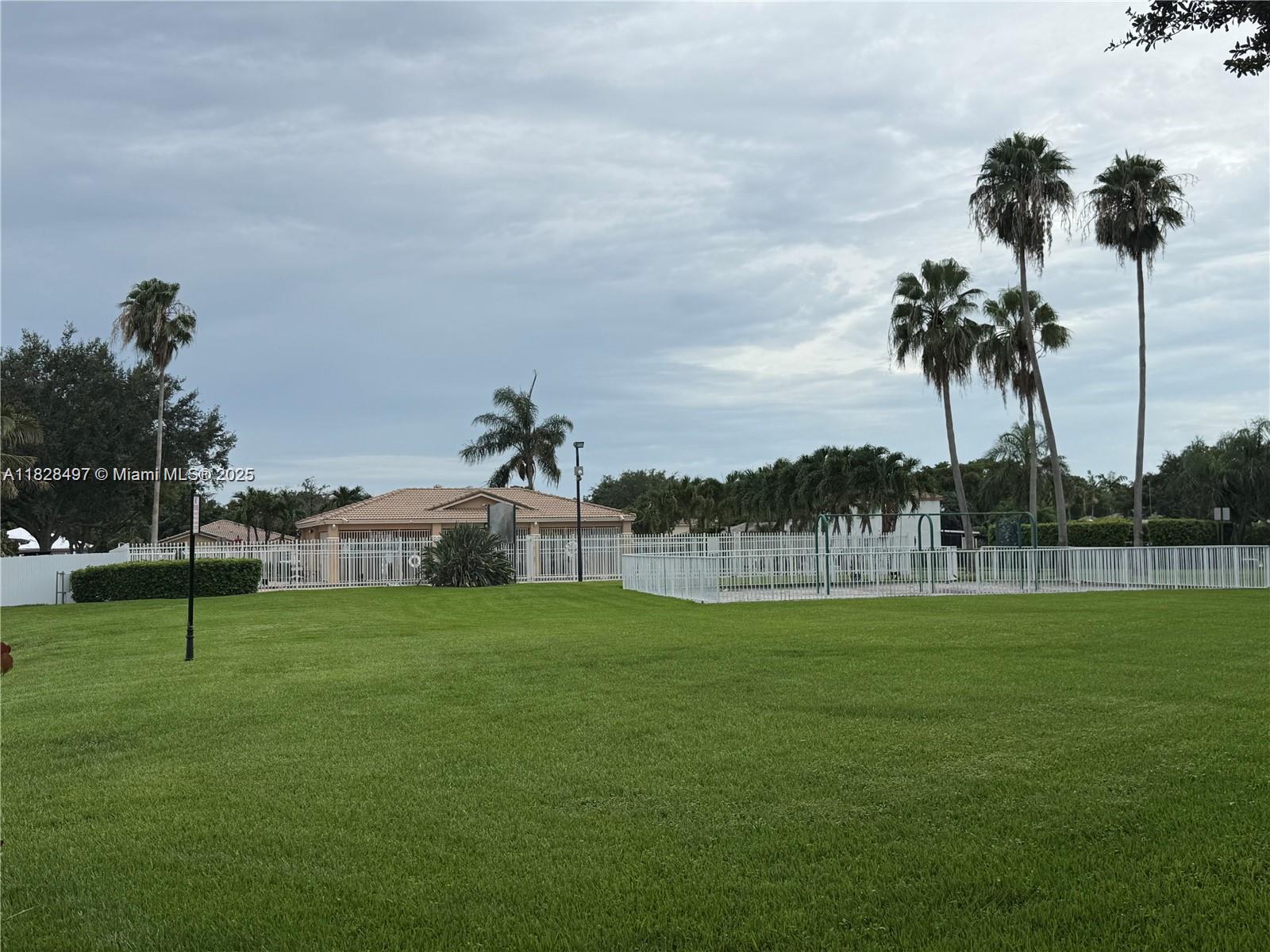 CENTEX-REPLAT OF A PORTIO - Residential Lease
