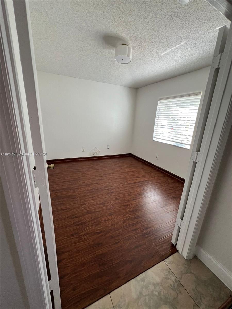 CENTEX-REPLAT OF A PORTIO - Residential Lease