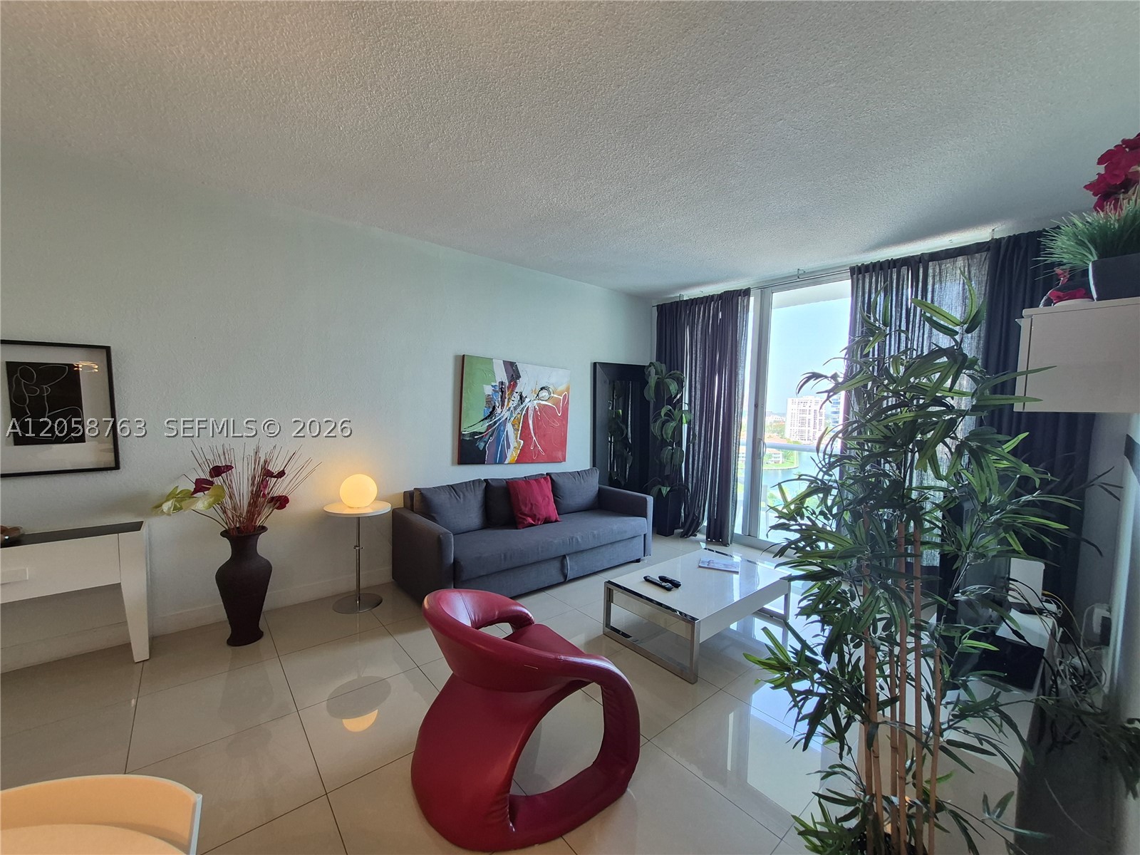 TIDES ON HOLLYWOOD BEACH - Residential